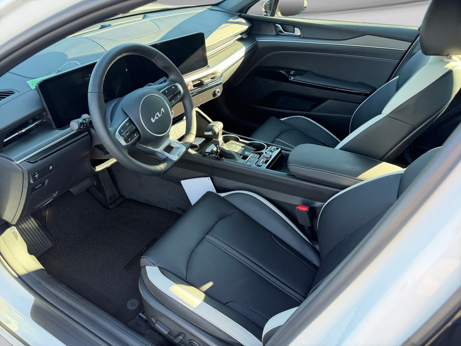 New 2027 Kia K5 Sedan