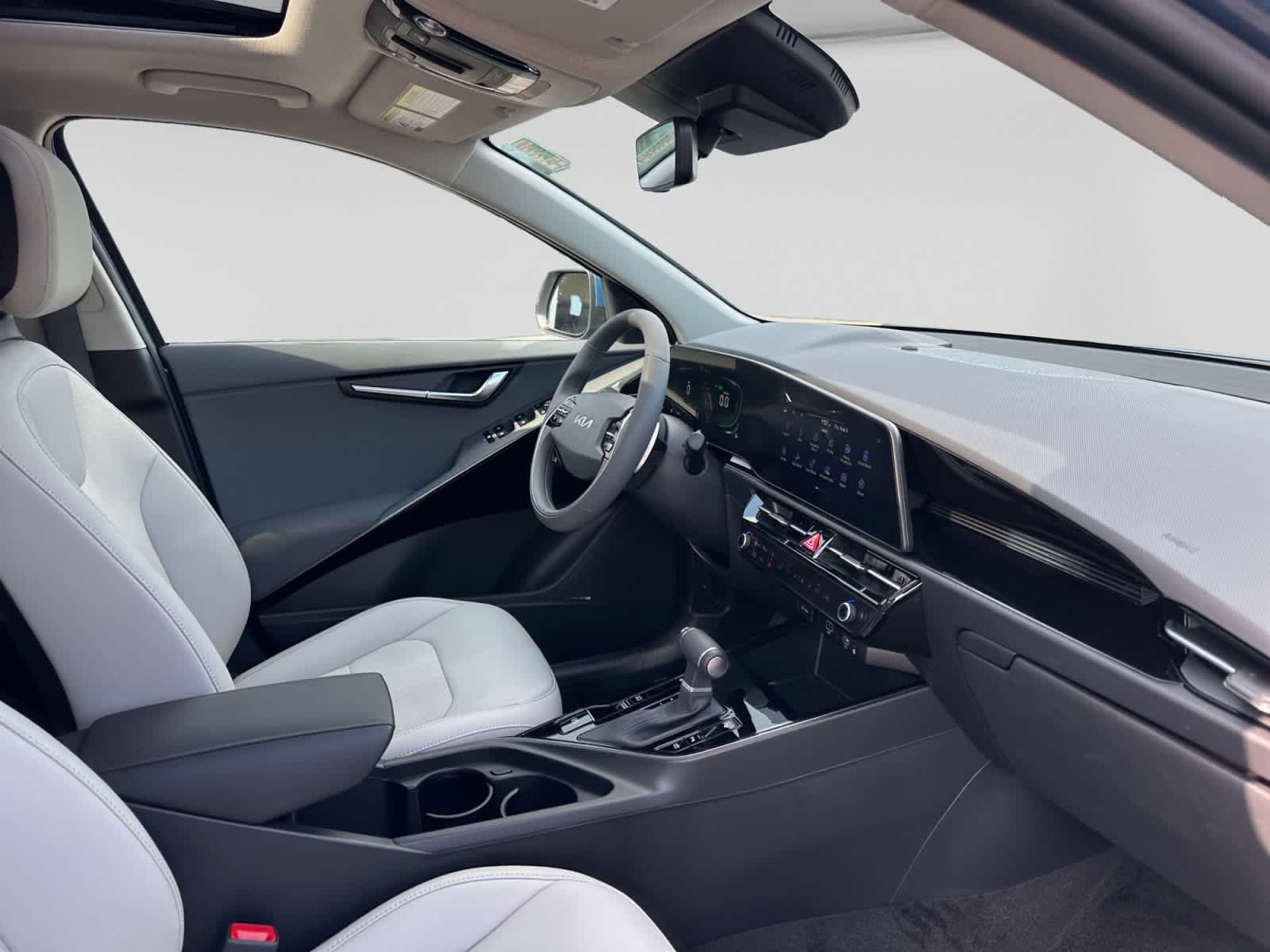 New 2026 Kia Niro SUV