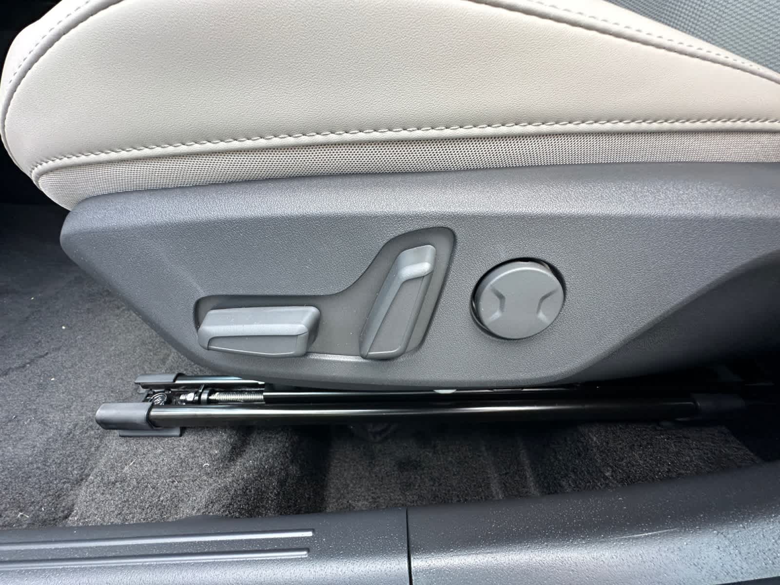 New 2026 Kia Niro SUV