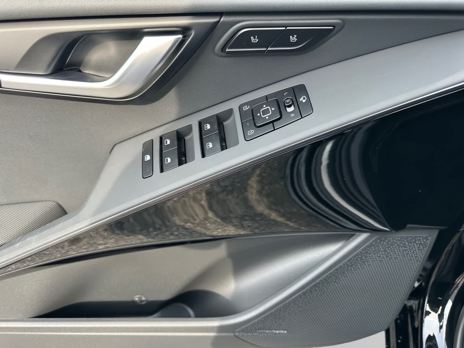 New 2026 Kia Niro SUV