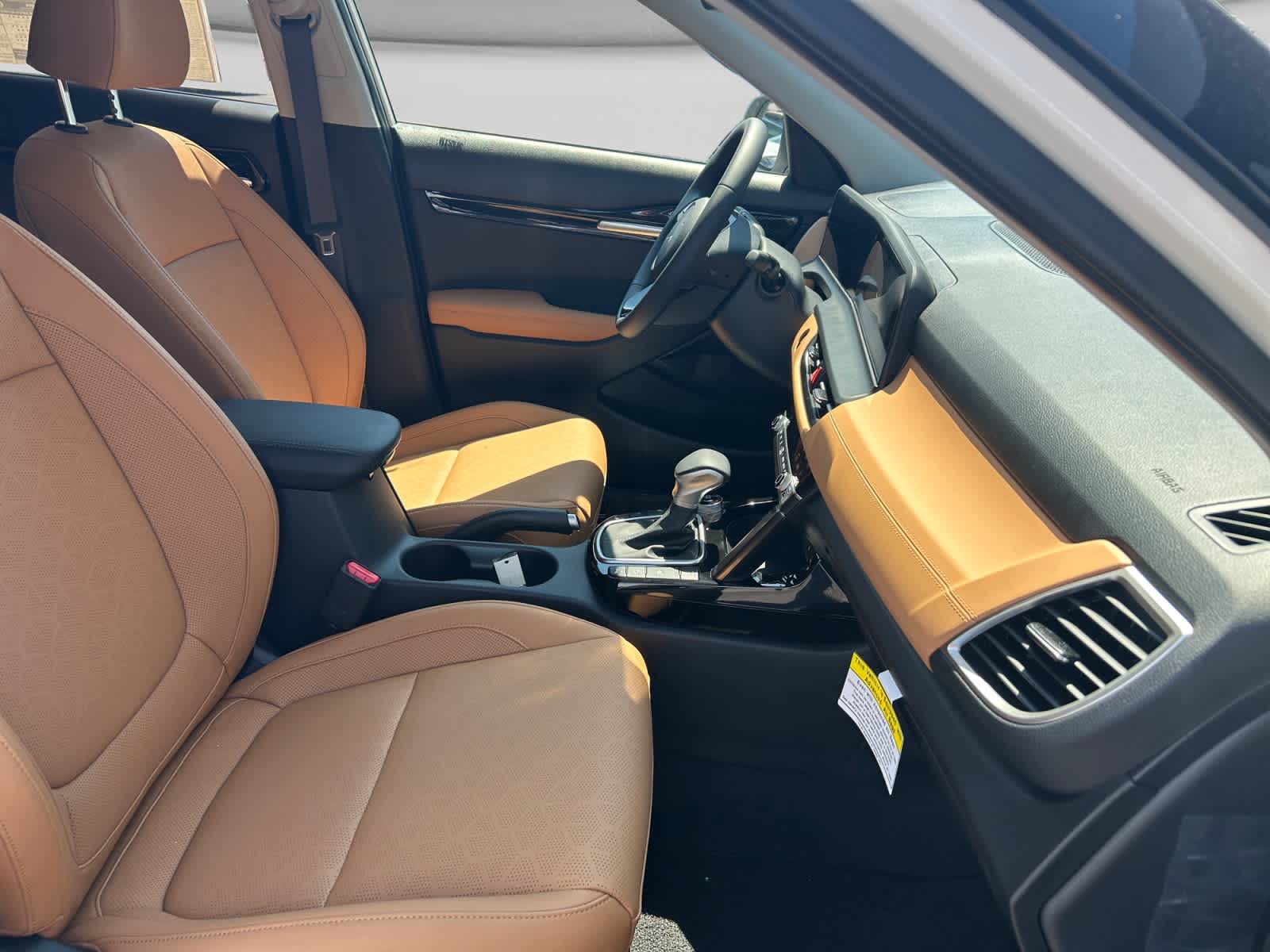 2026 Kia Seltos EX - Photo 16