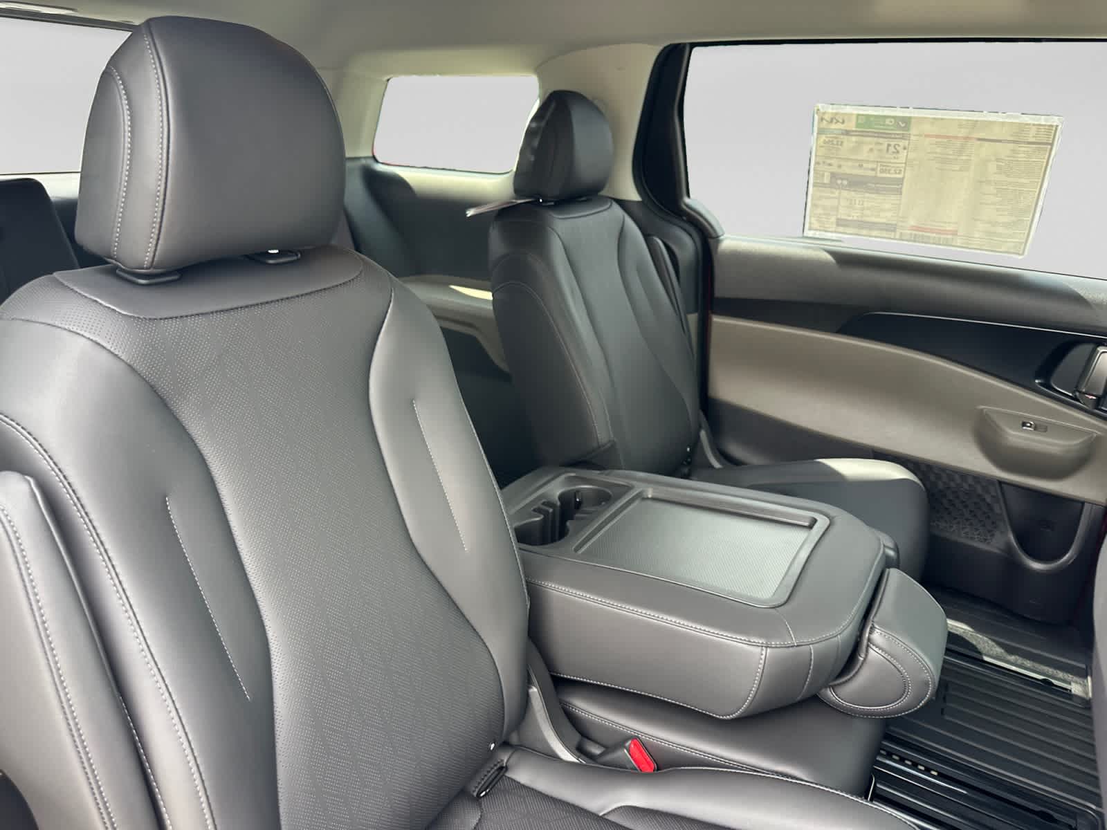 New 2026 Kia Carnival MPV Van