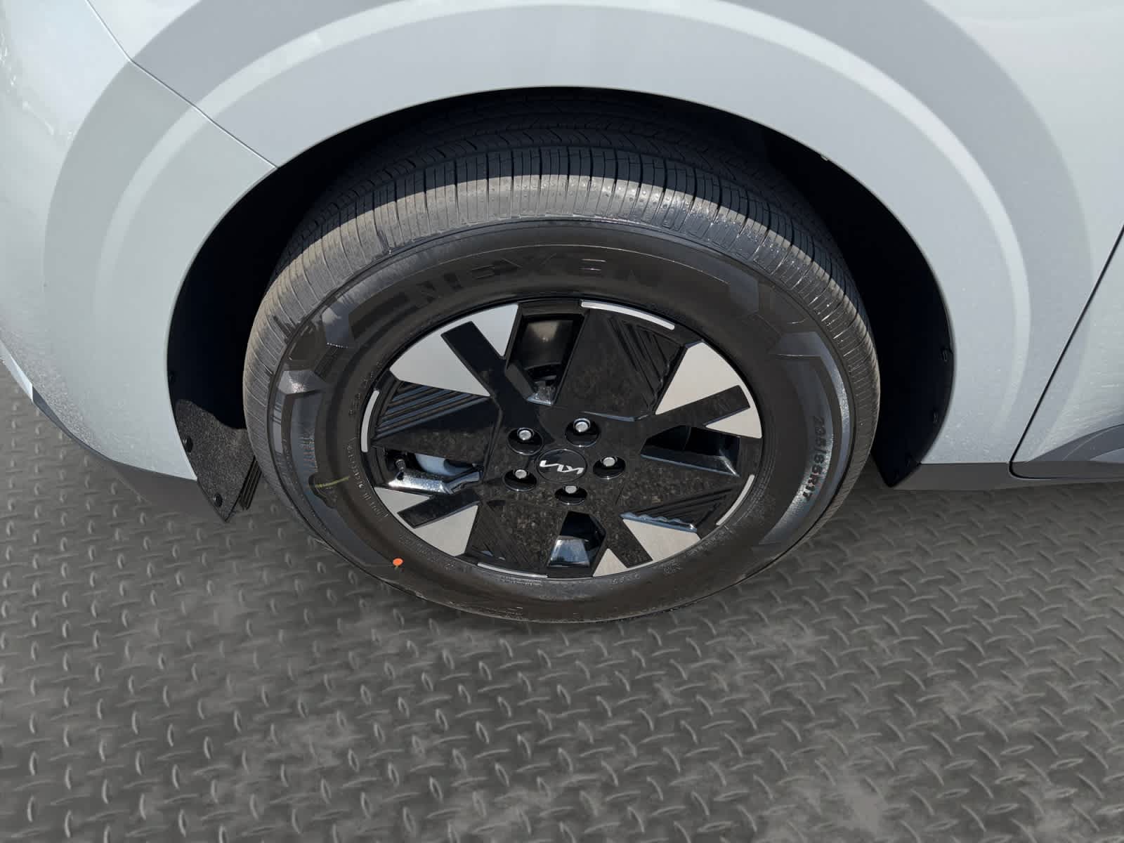 New 2027 Kia Carnival MPV Hybrid Van