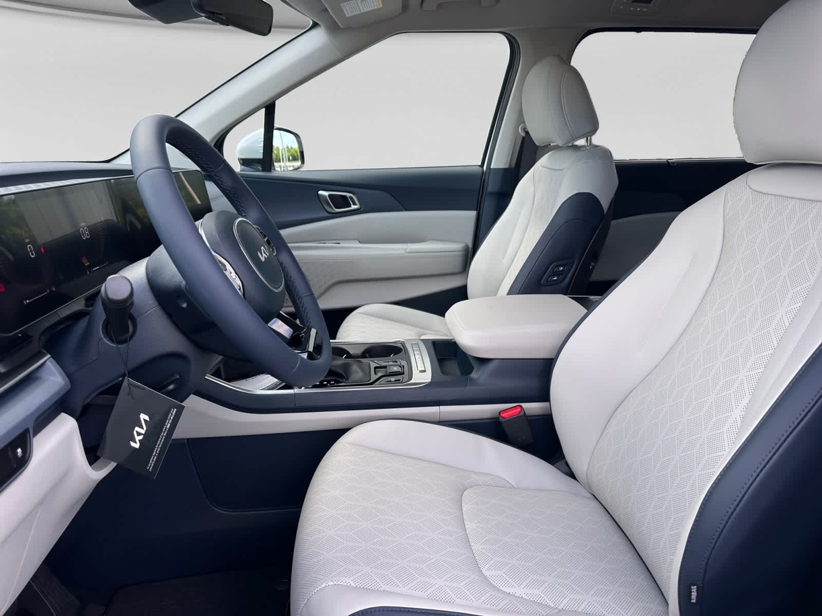 New 2026 Kia Carnival MPV Van