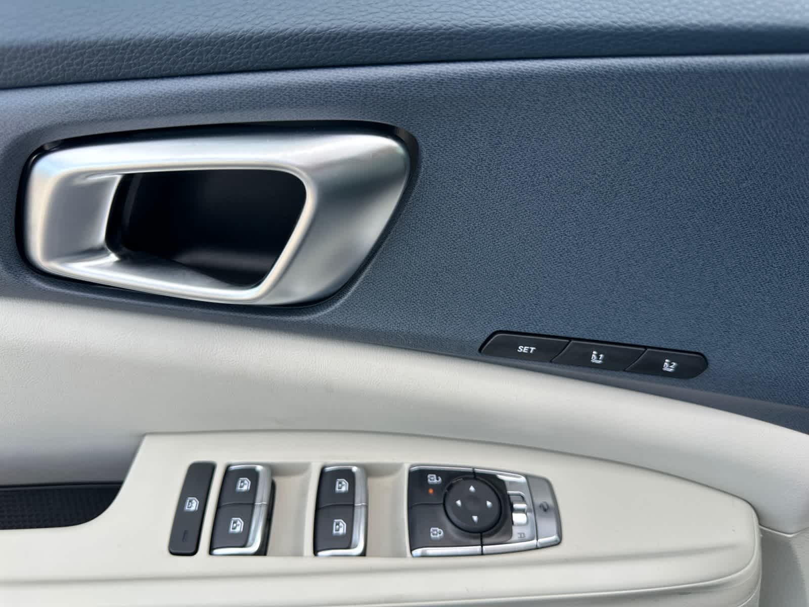 New 2026 Kia Carnival MPV Van