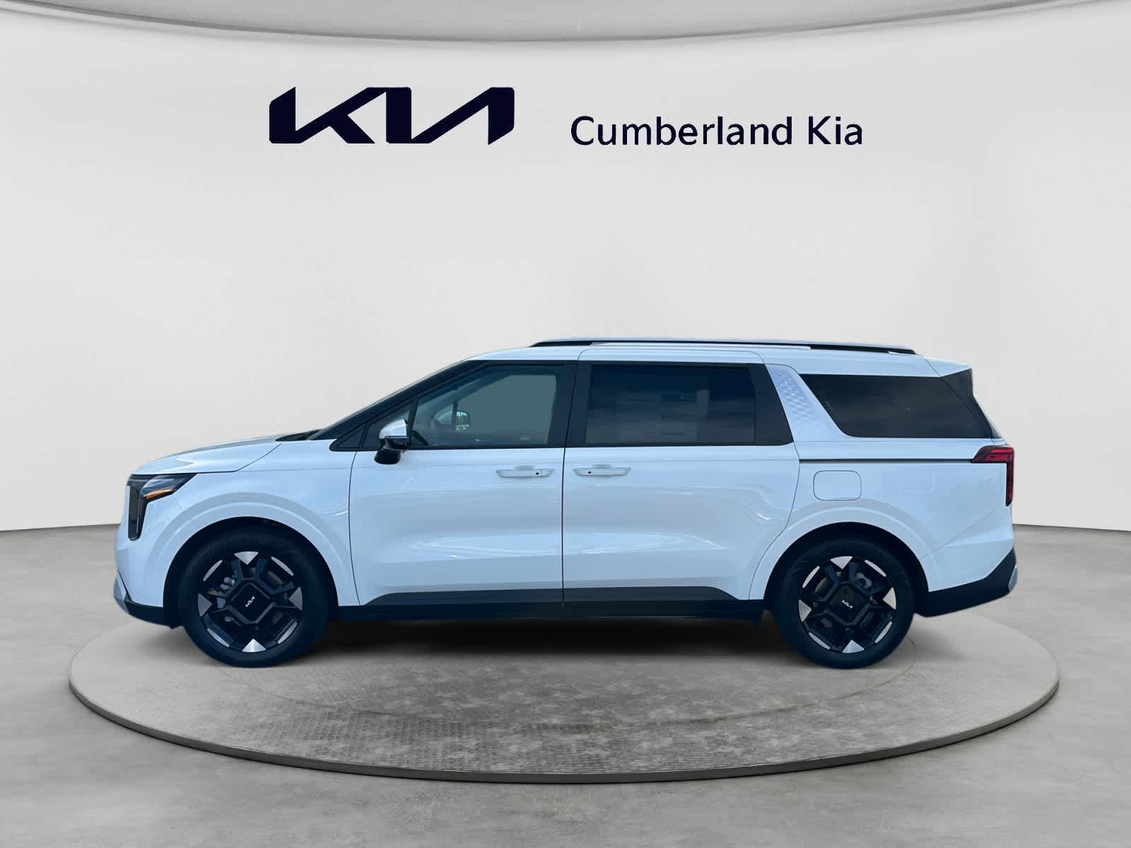 New 2026 Kia Carnival MPV Van