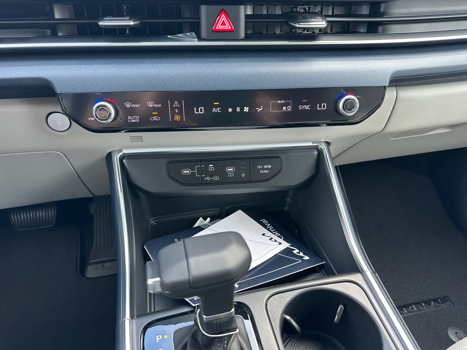 New 2026 Kia Carnival MPV Van