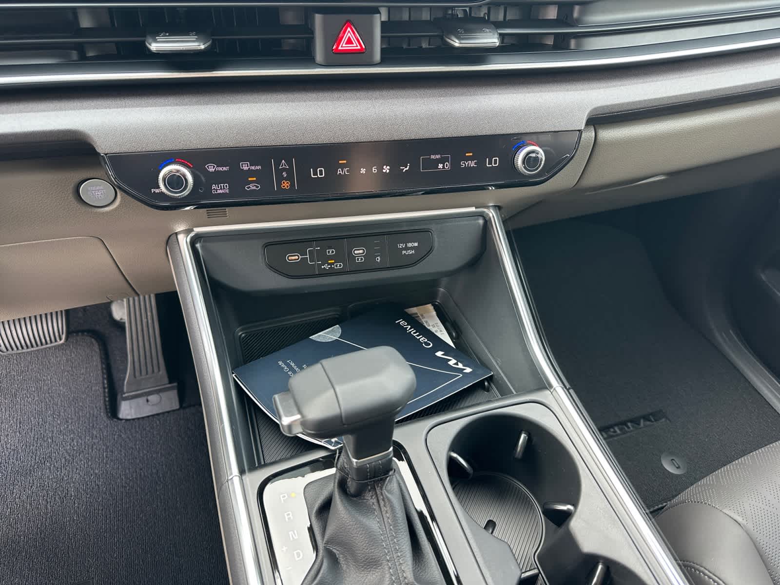 New 2026 Kia Carnival MPV Van
