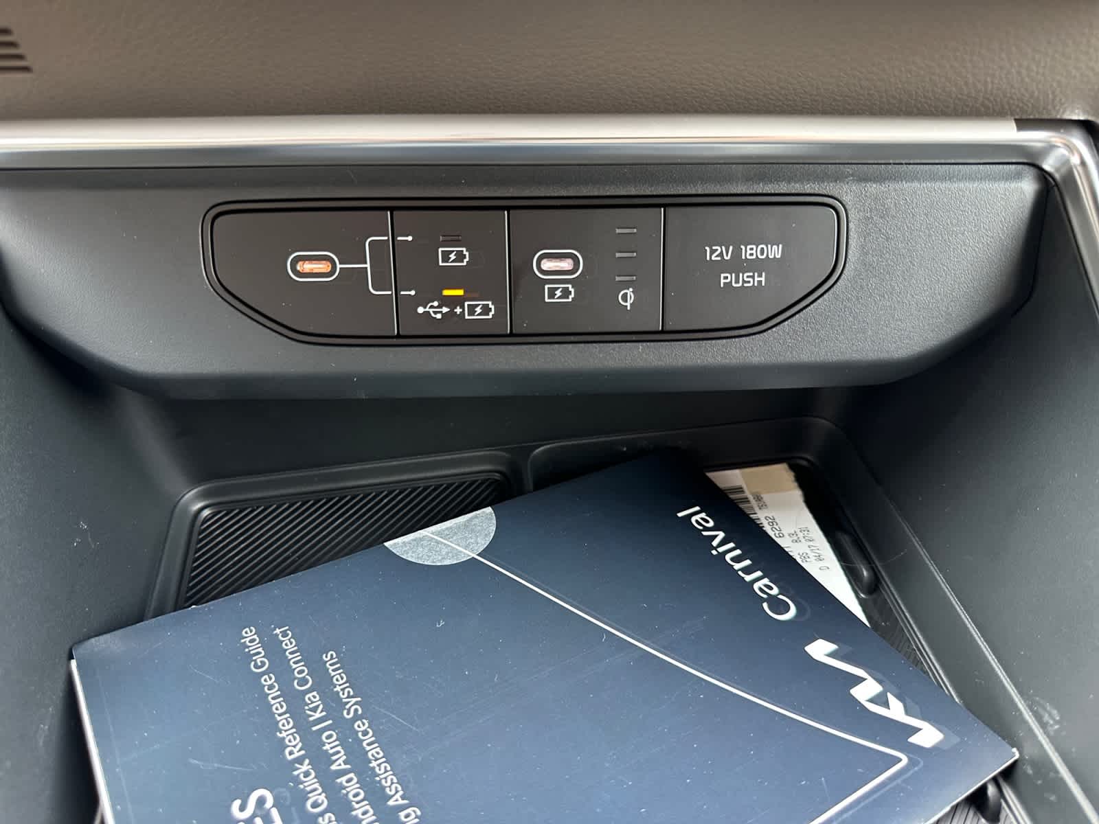 New 2026 Kia Carnival MPV Van