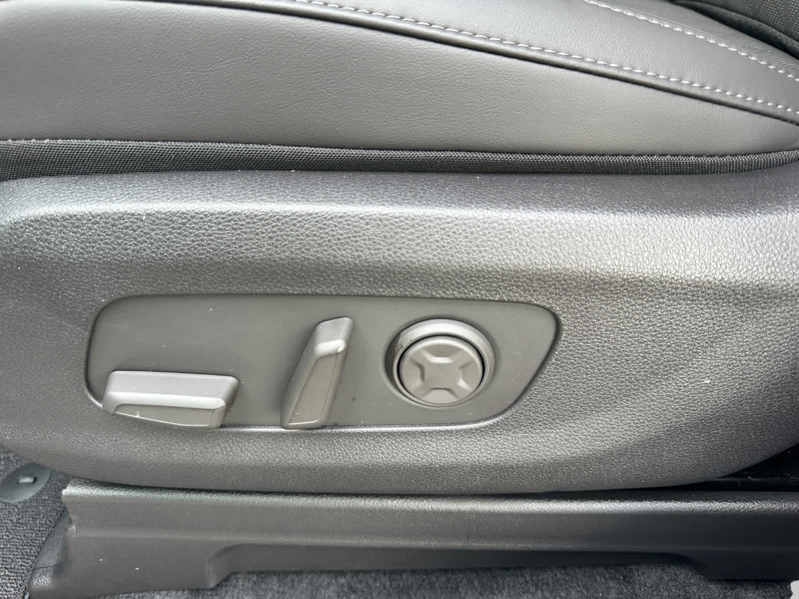 New 2026 Kia Carnival MPV Van