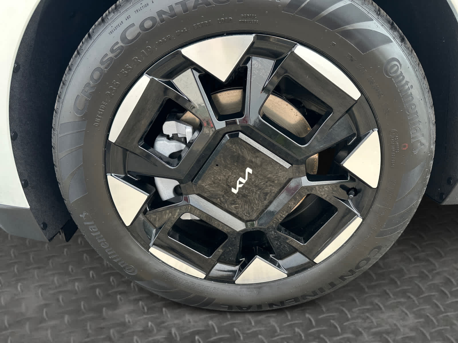 New 2026 Kia Carnival MPV Van