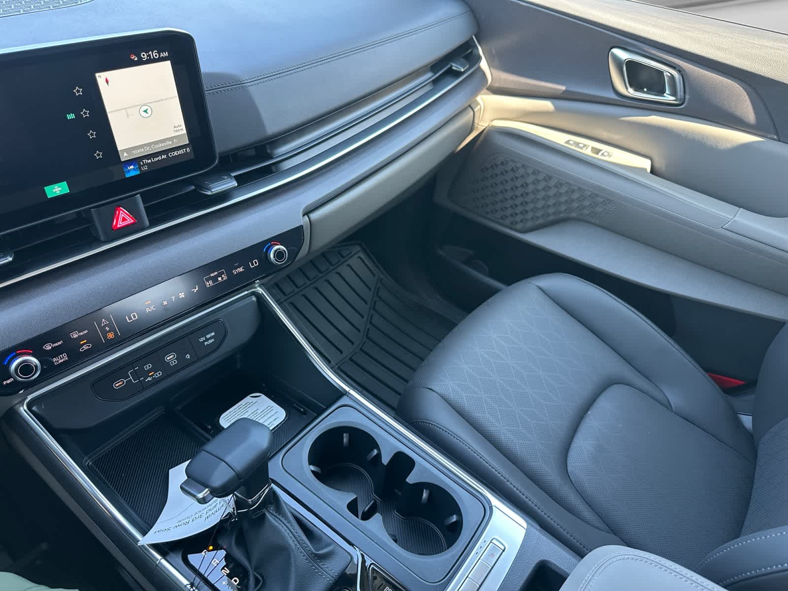 New 2027 Kia Carnival MPV Van