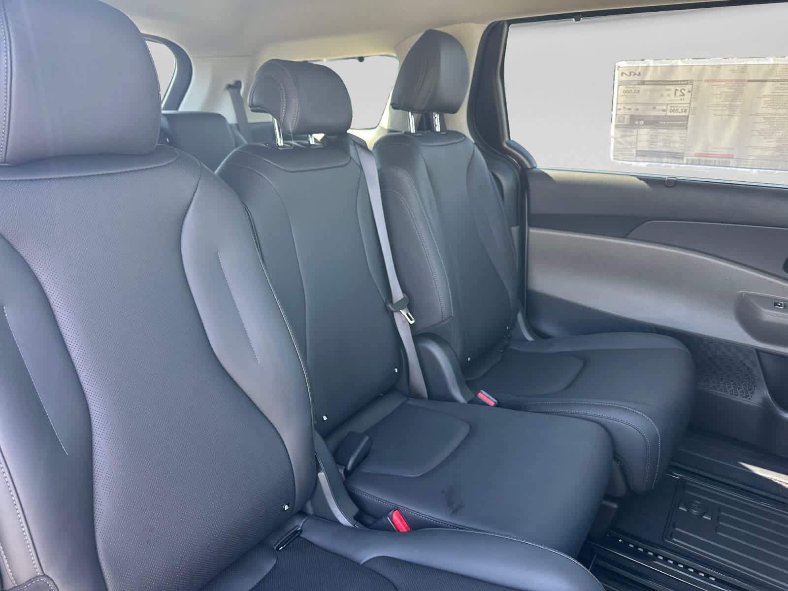 New 2027 Kia Carnival MPV Van