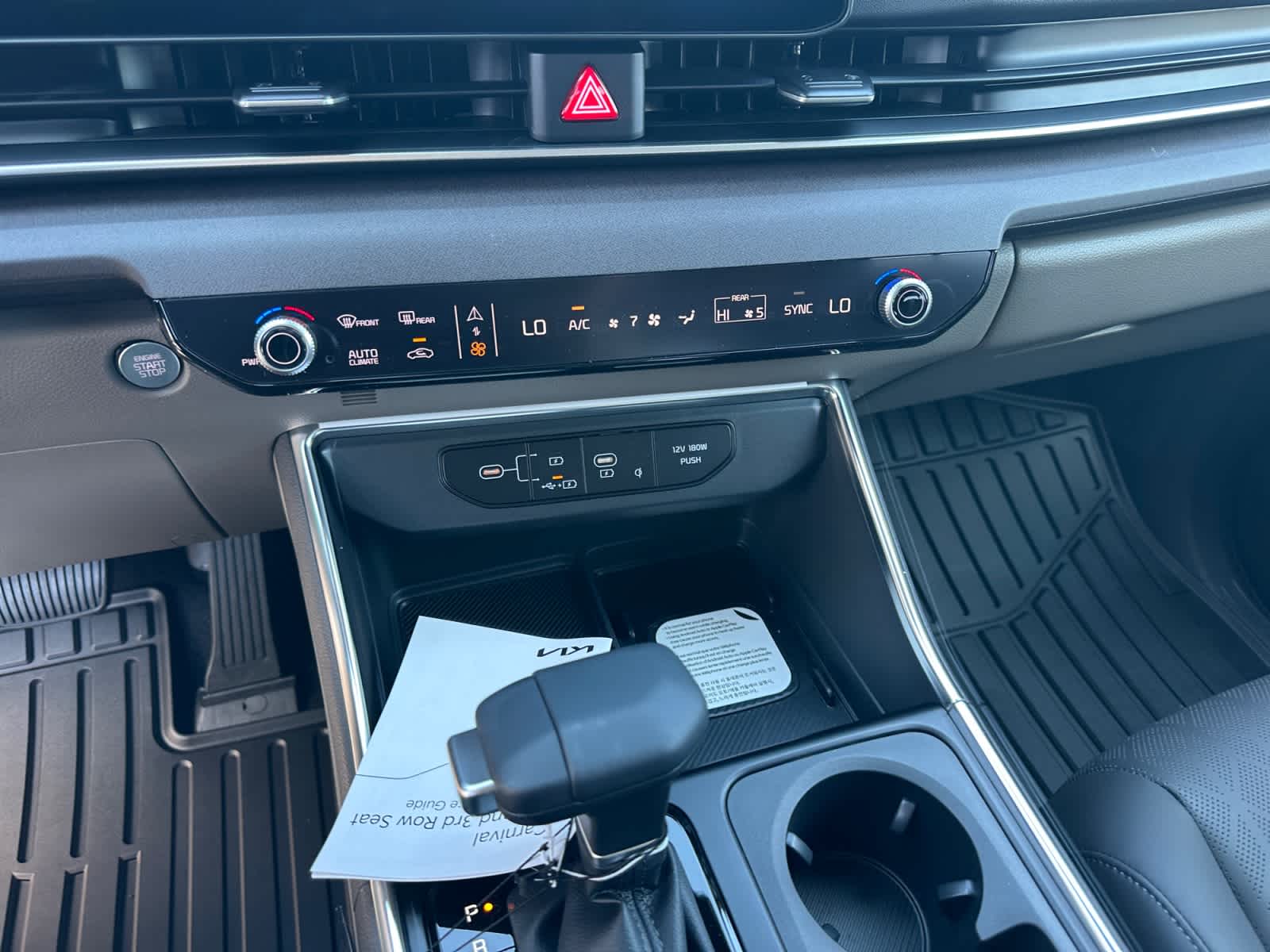 New 2027 Kia Carnival MPV Van
