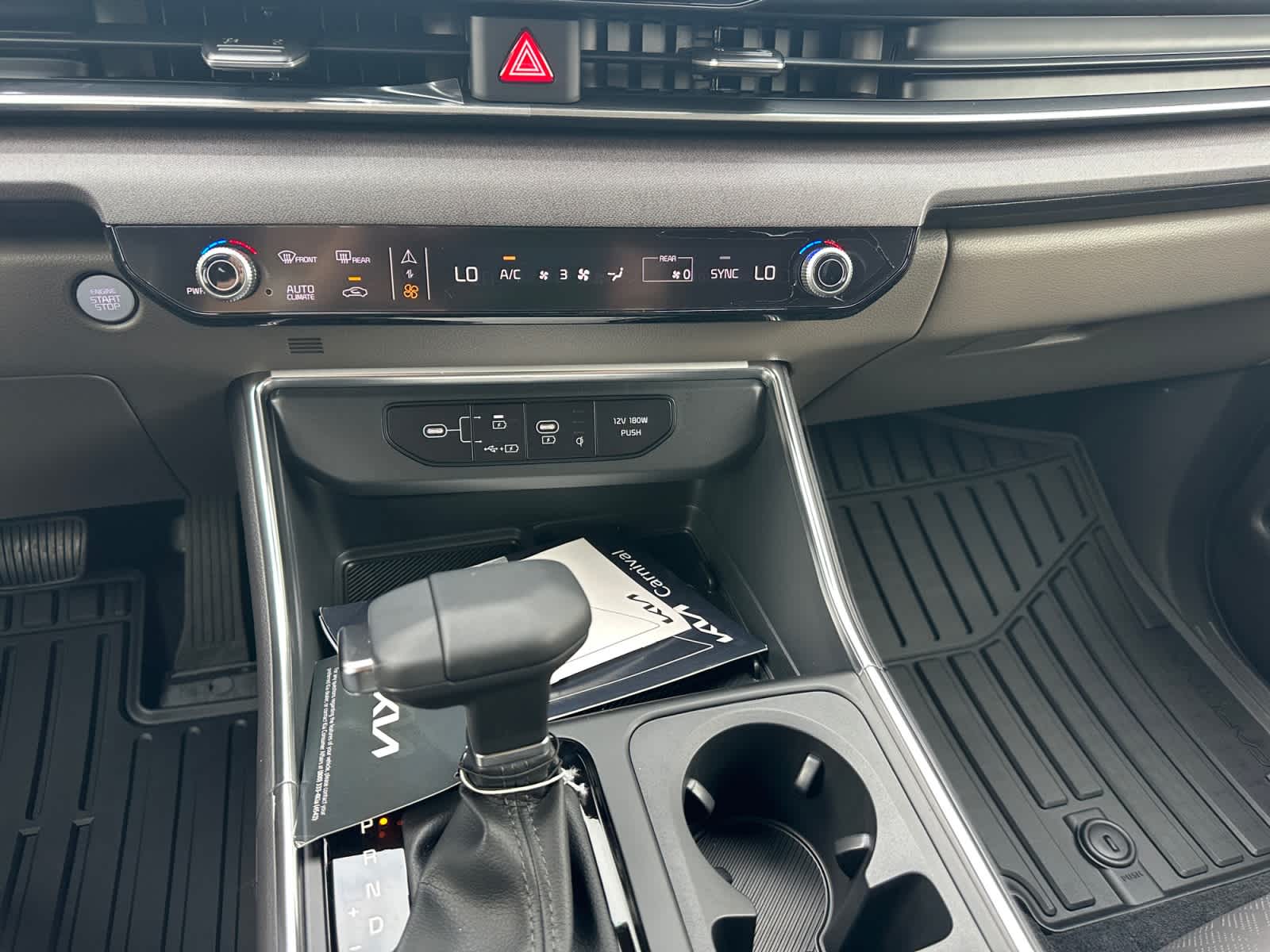 New 2027 Kia Carnival MPV Van
