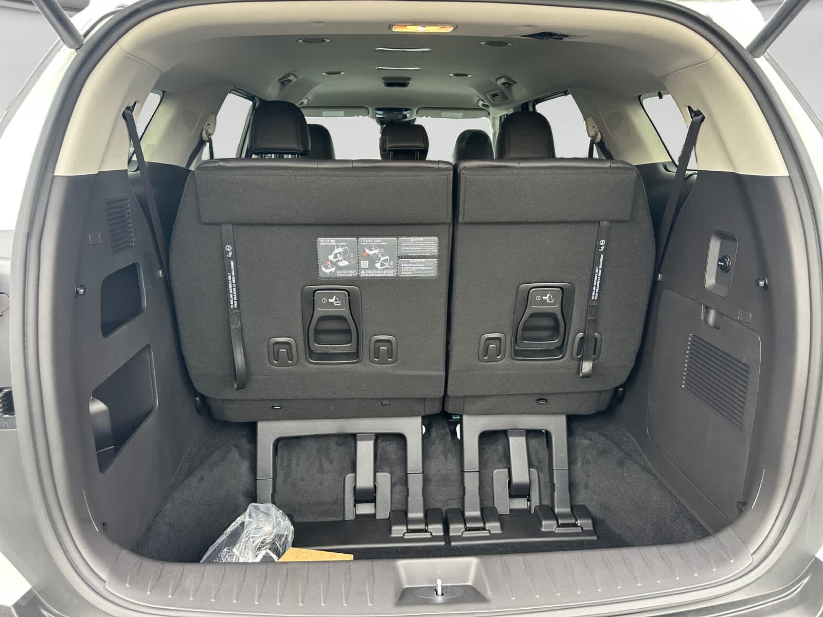 New 2027 Kia Carnival MPV Van