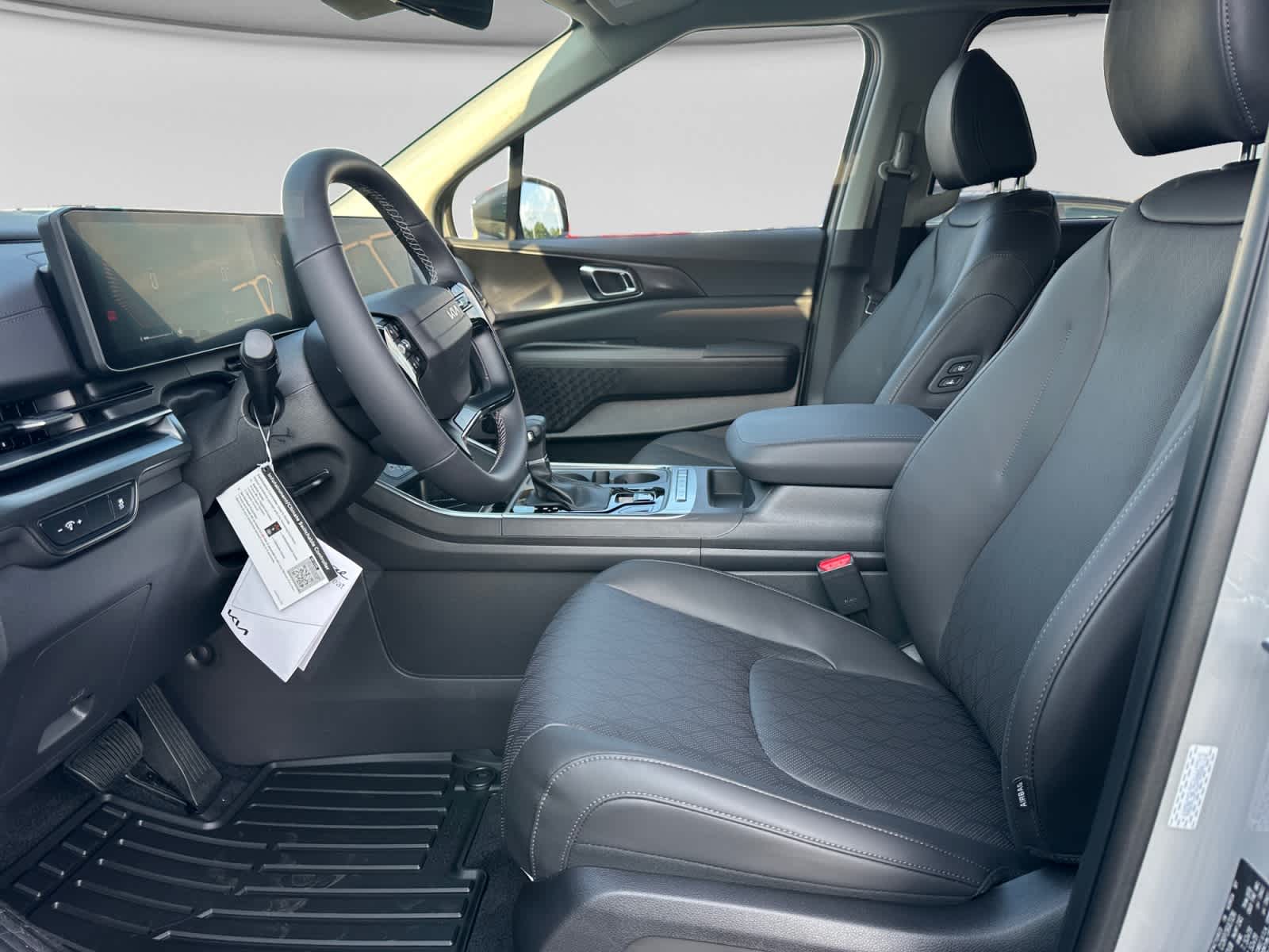 New 2027 Kia Carnival MPV Van