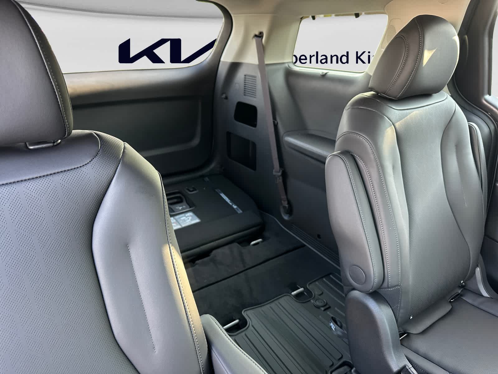 New 2027 Kia Carnival MPV Van