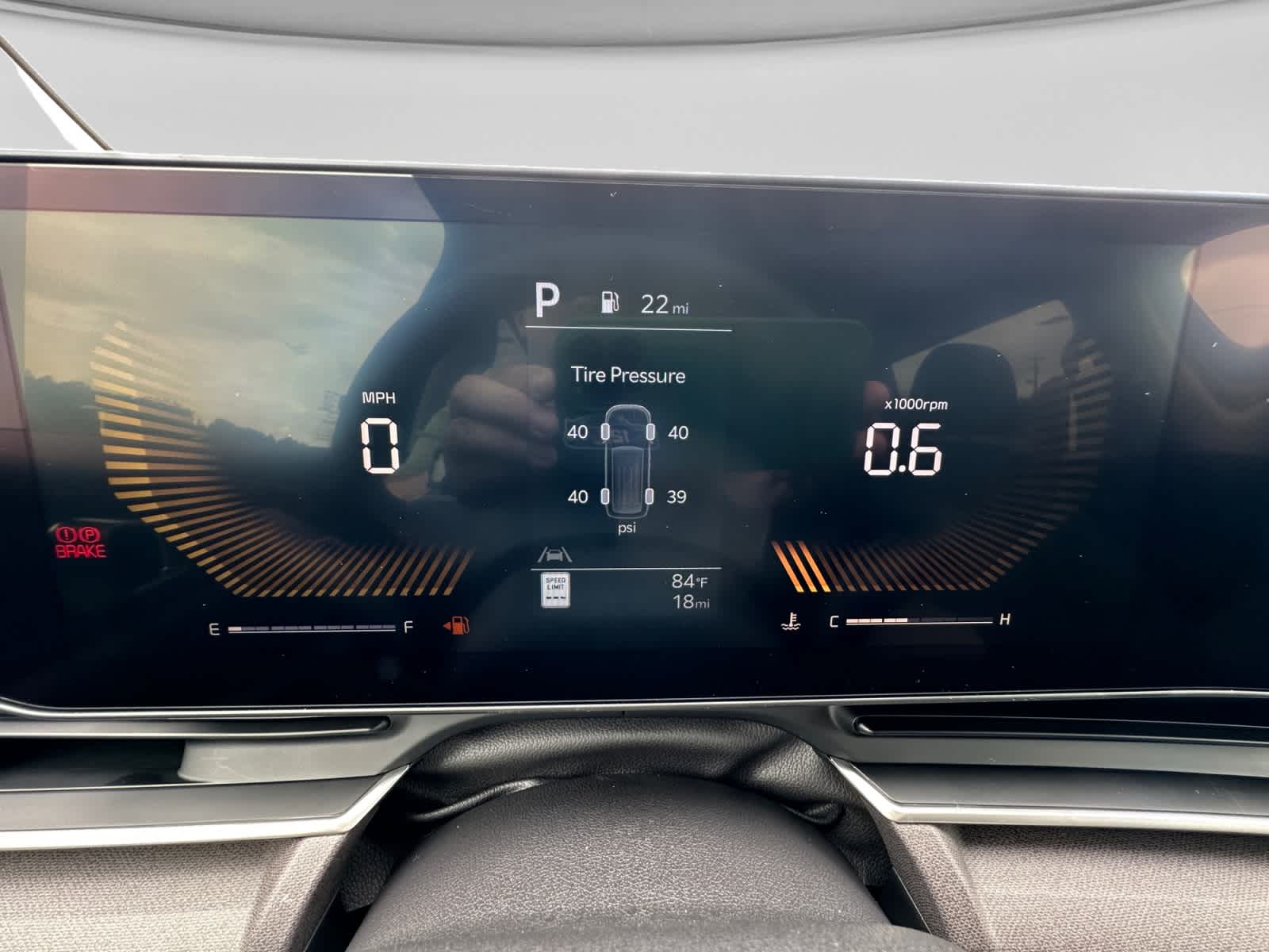 New 2026 Kia Carnival MPV Van