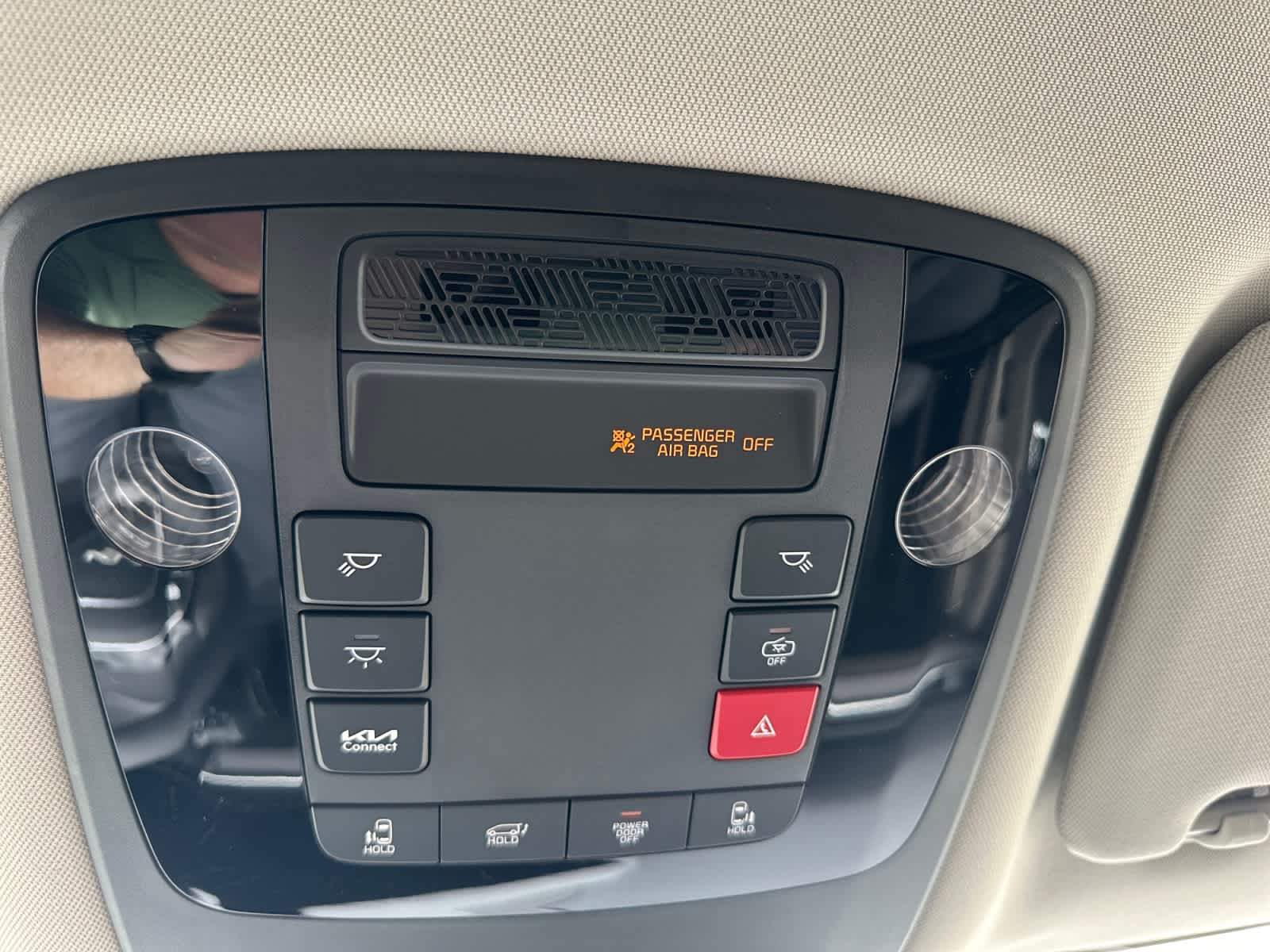 New 2026 Kia Carnival MPV Van