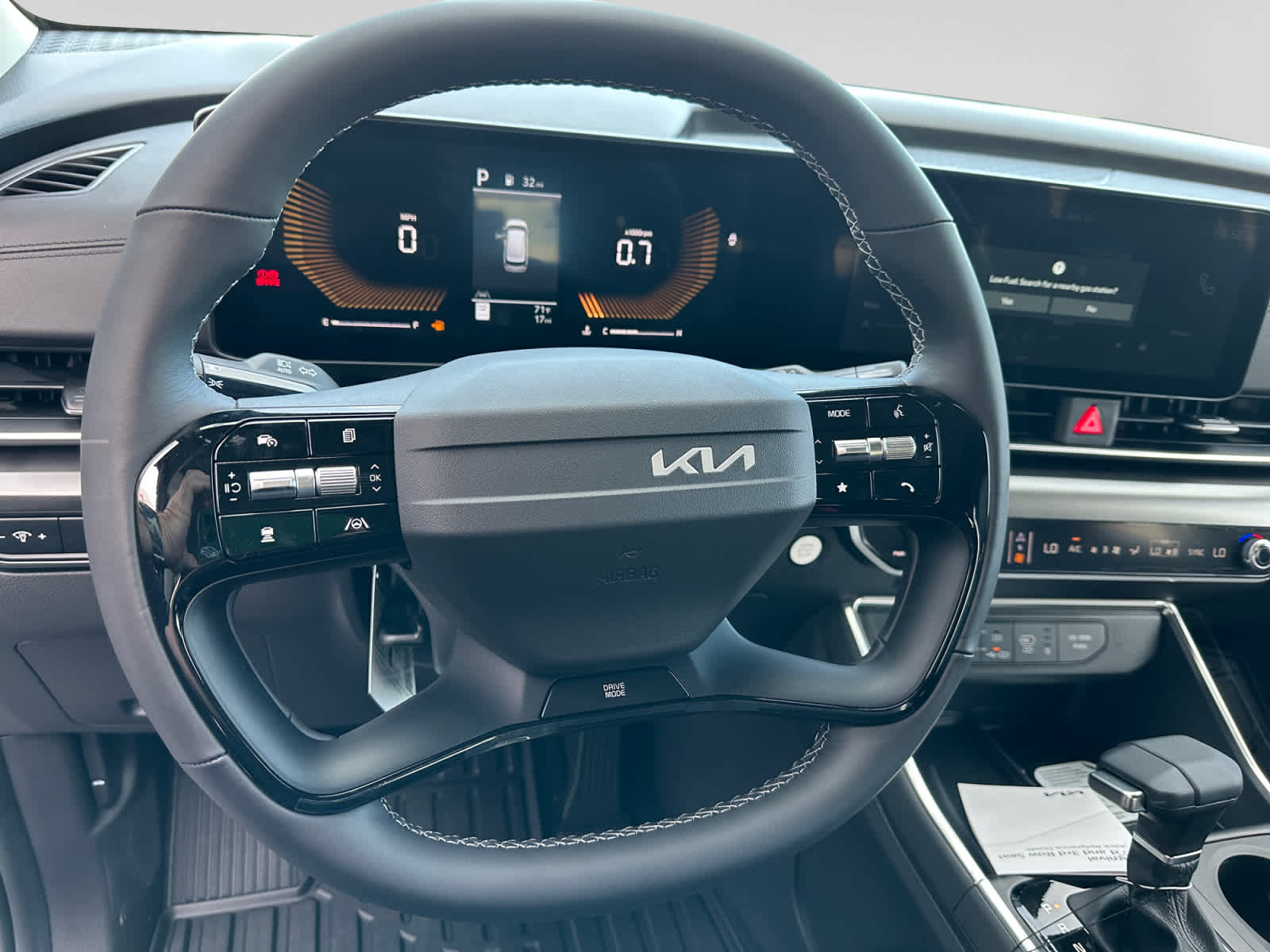 New 2027 Kia Carnival MPV Van