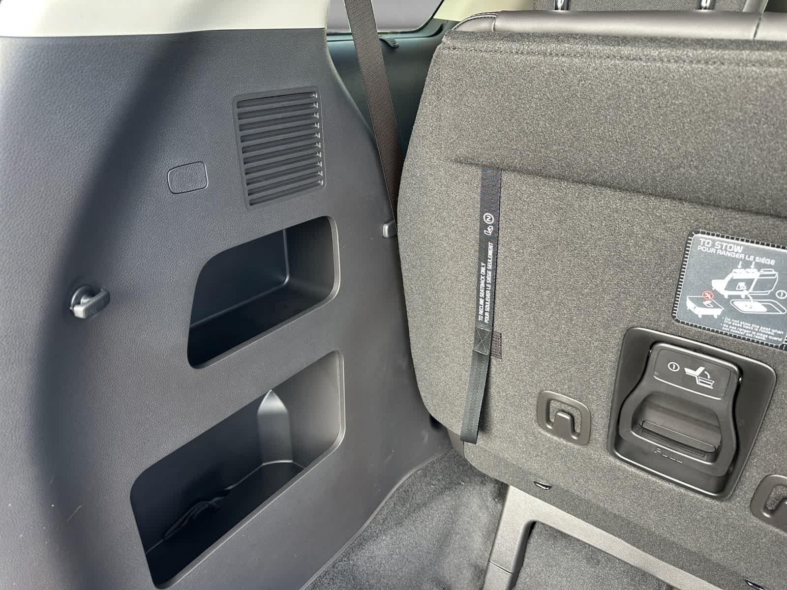 New 2027 Kia Carnival MPV Van
