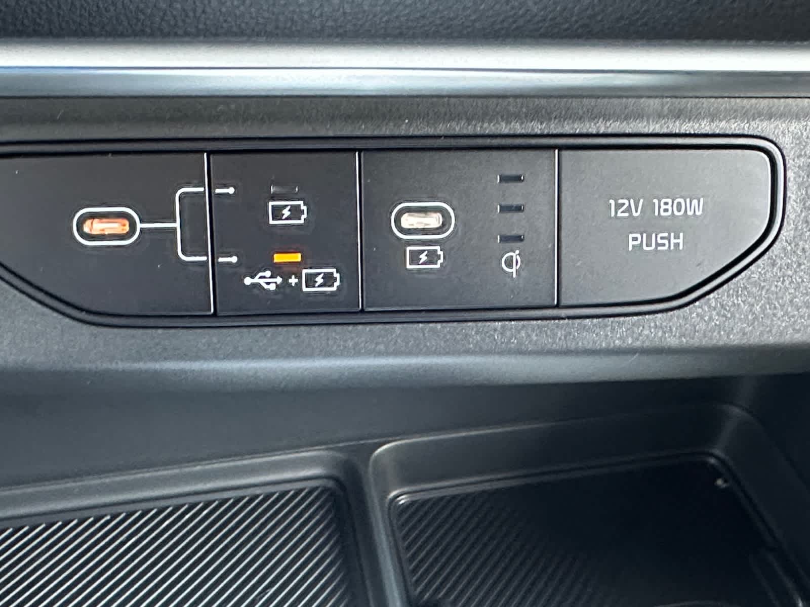New 2027 Kia Carnival MPV Van