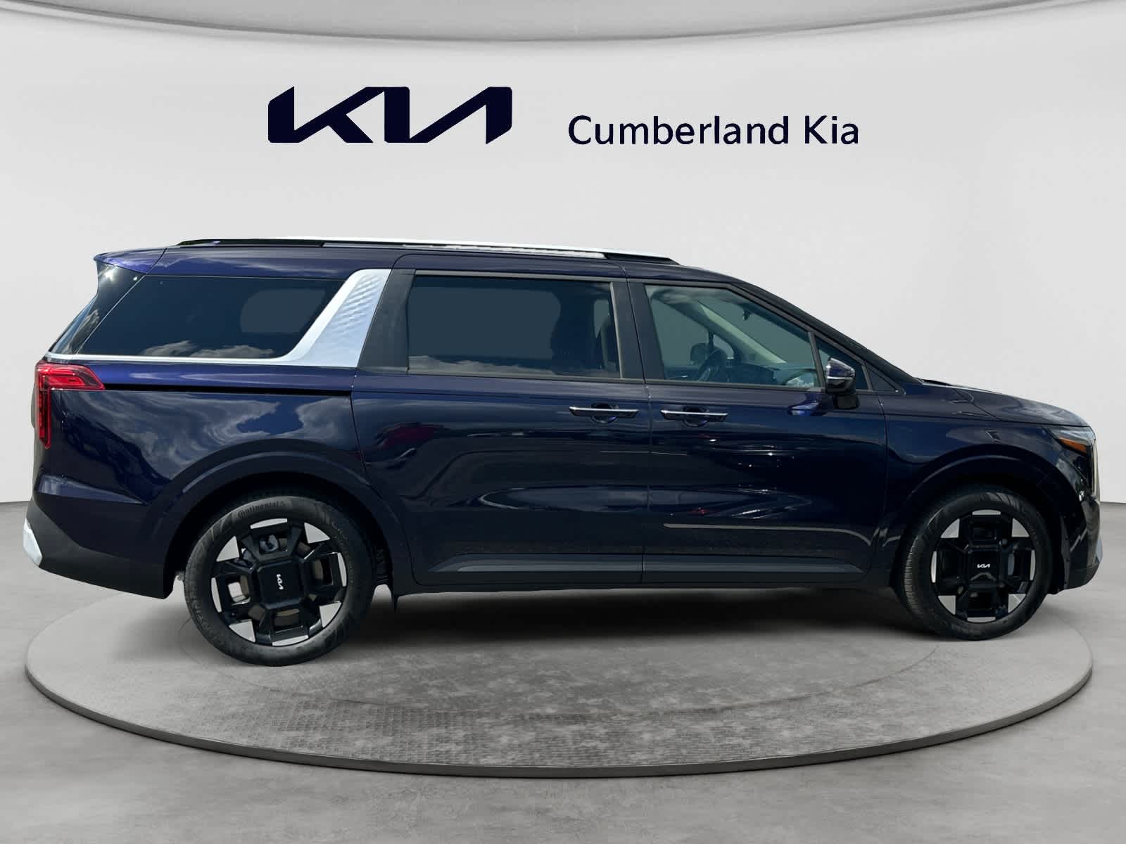 New 2026 Kia Carnival MPV Van