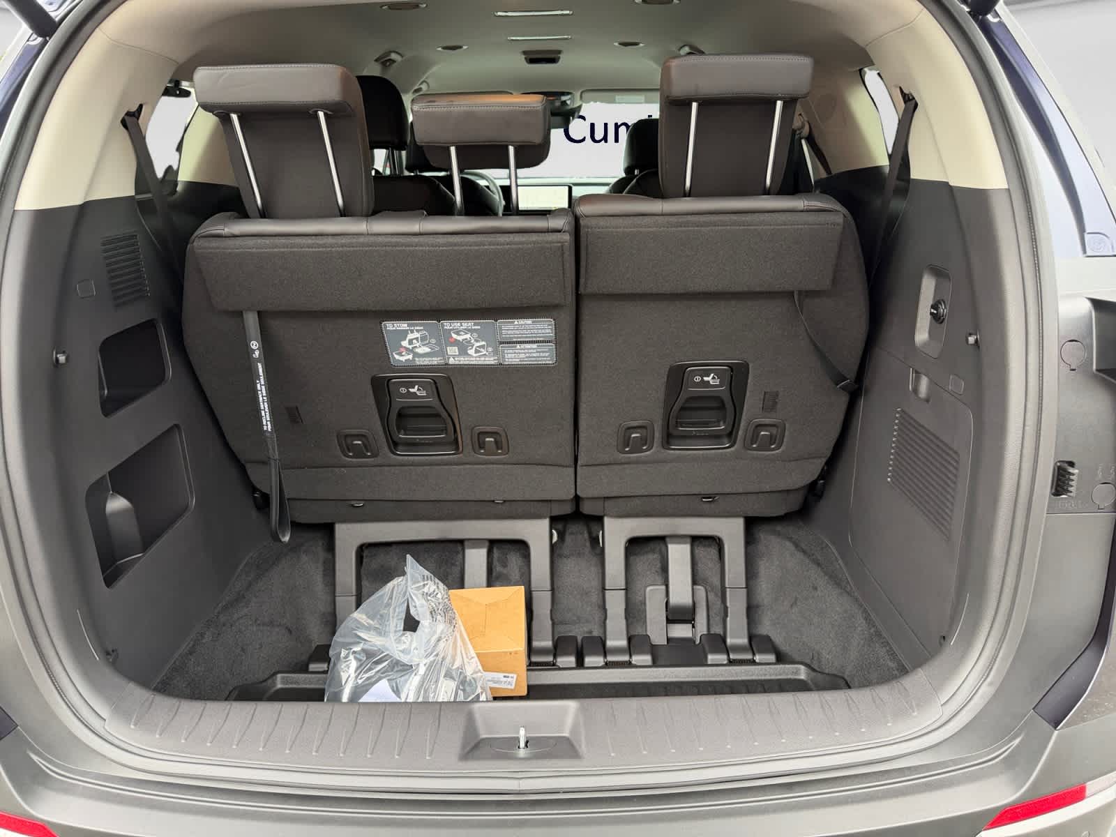 New 2027 Kia Carnival MPV Hybrid Van