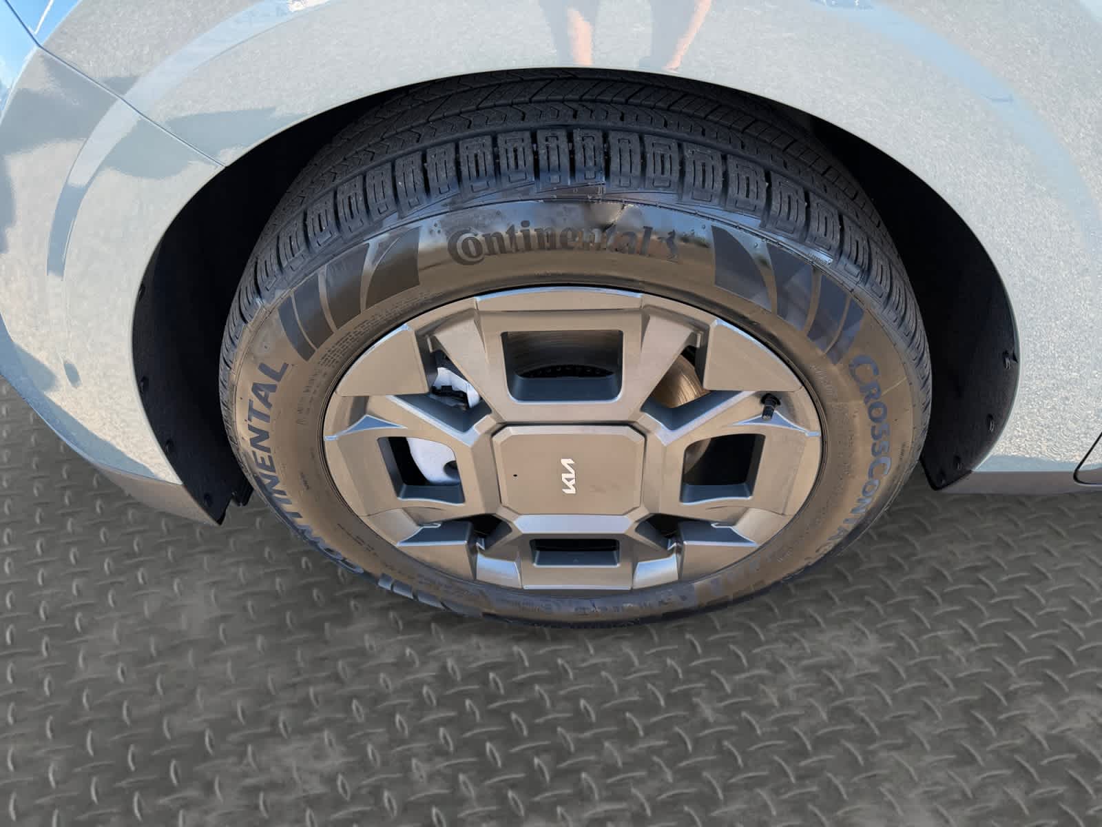 New 2027 Kia Carnival MPV Hybrid Van
