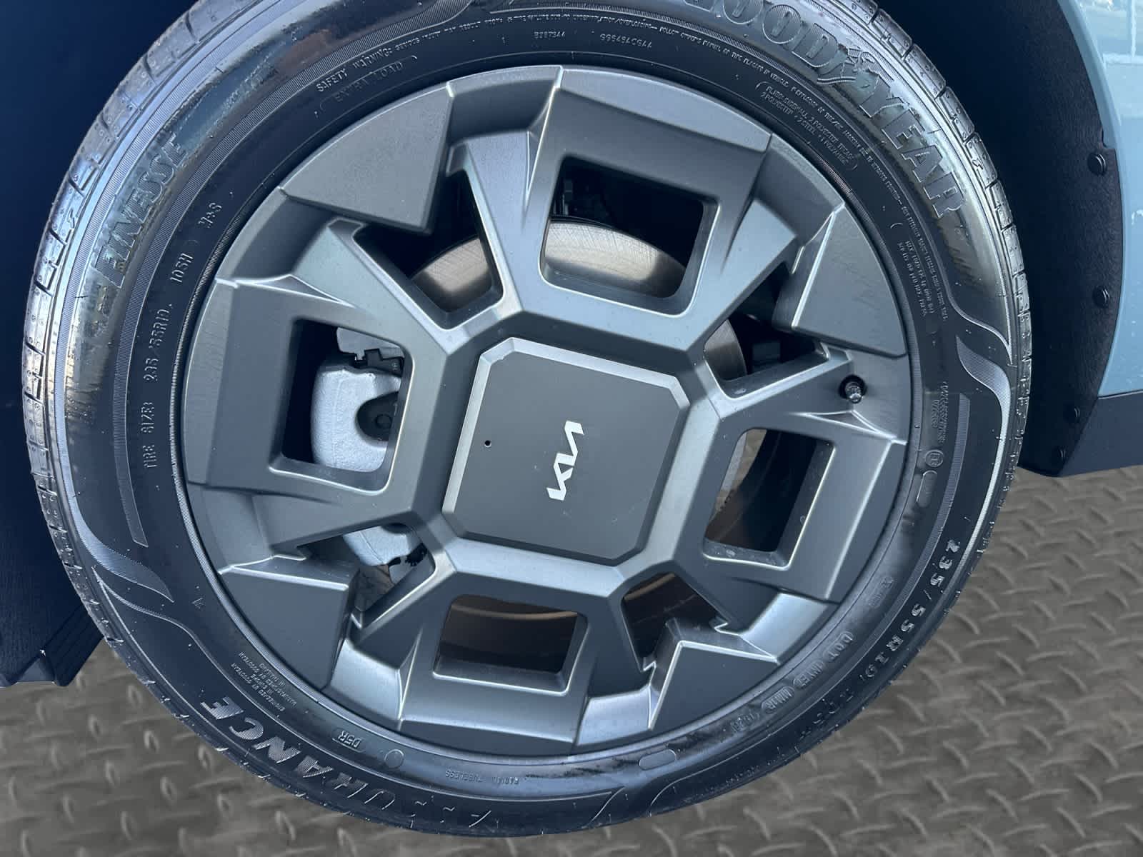 New 2027 Kia Carnival MPV Hybrid Van