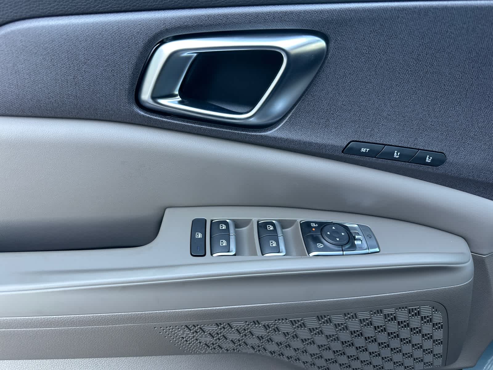 New 2027 Kia Carnival MPV Hybrid Van