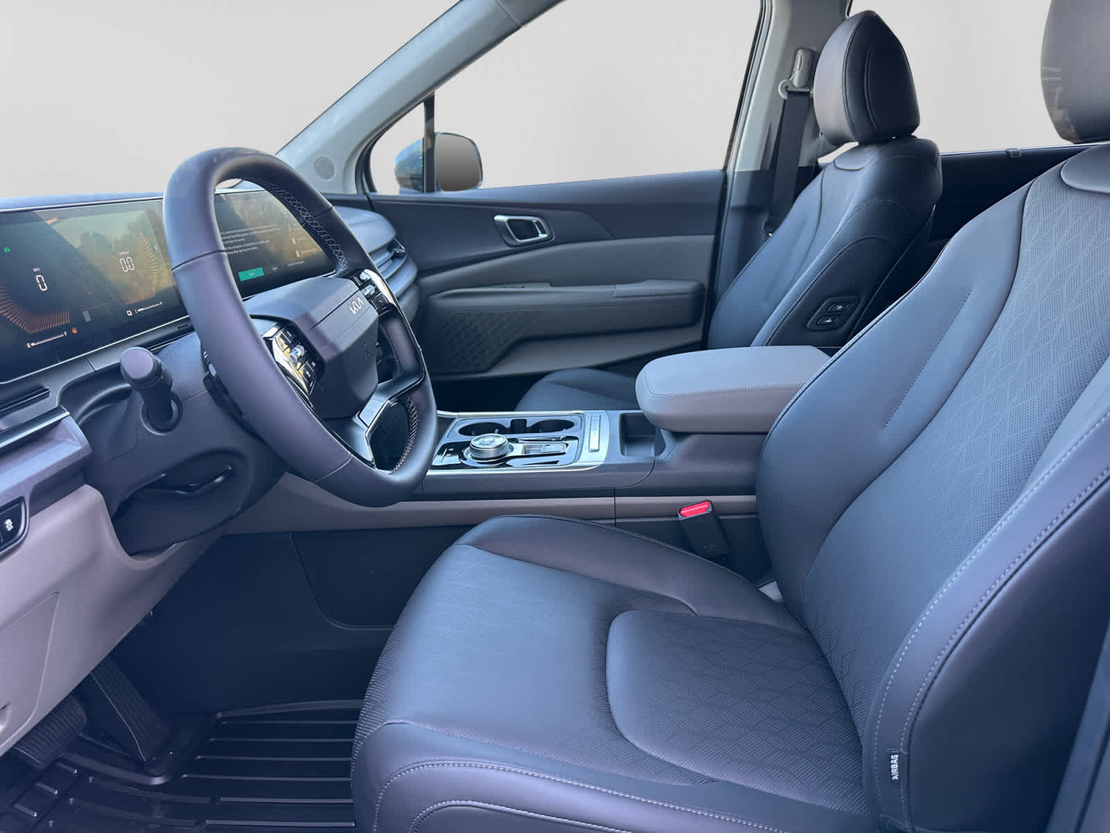 New 2027 Kia Carnival MPV Hybrid Van