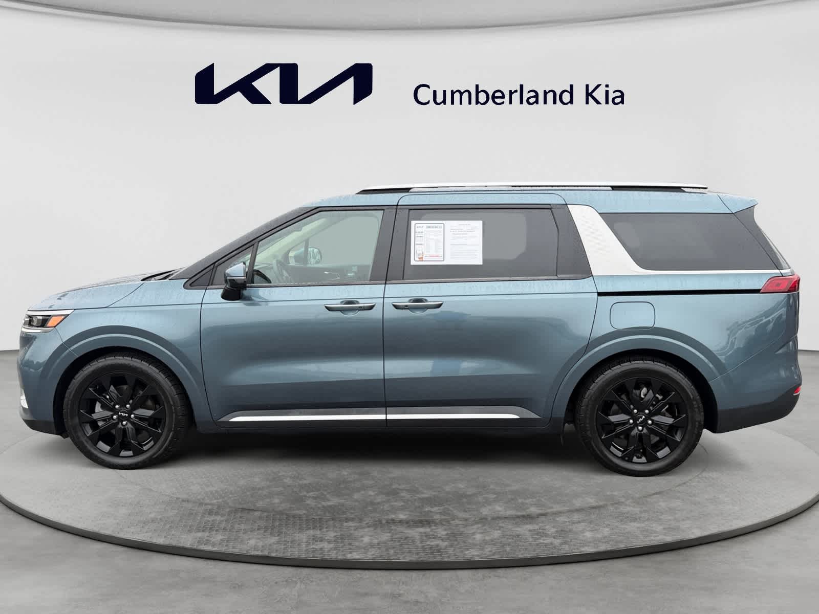Used 2024 Kia Carnival Van