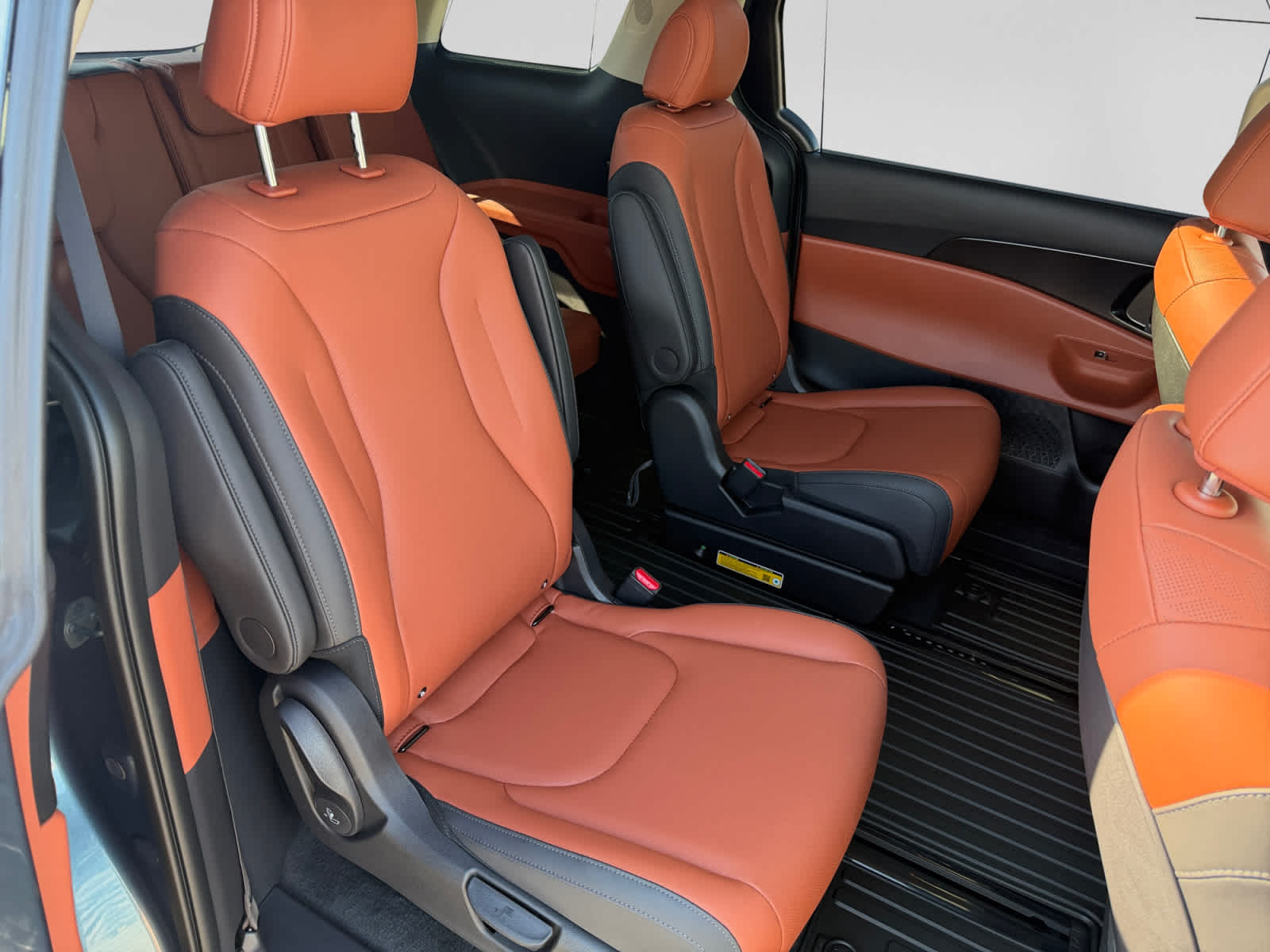 New 2027 Kia Carnival MPV Van