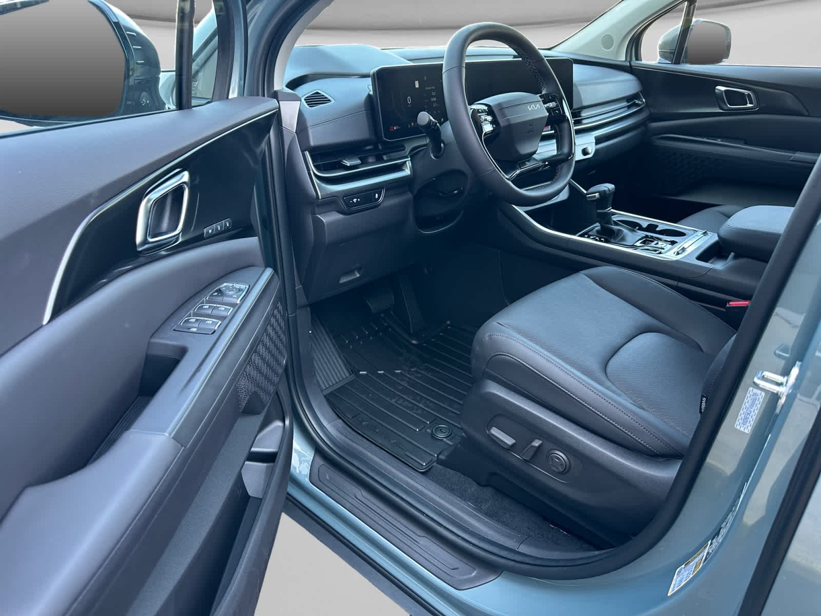 New 2027 Kia Carnival MPV Van