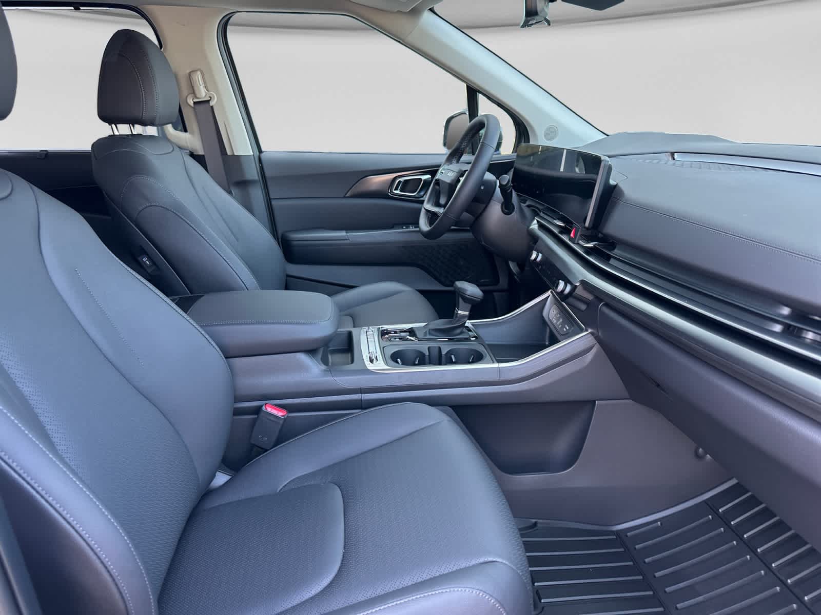 New 2027 Kia Carnival MPV Van