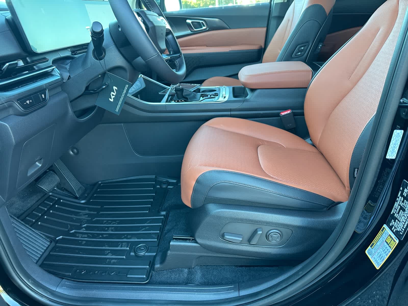 New 2027 Kia Carnival MPV Van