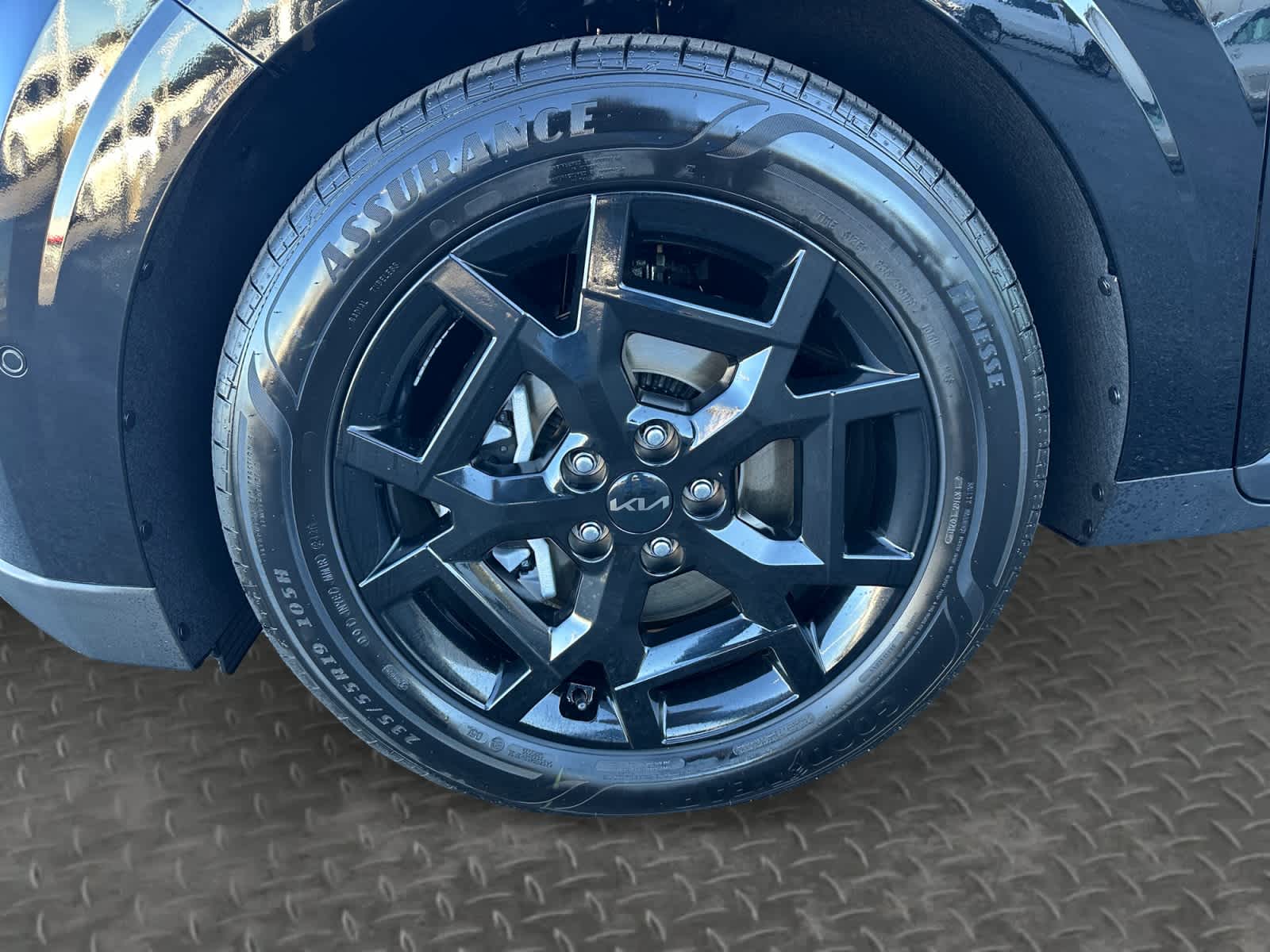 New 2027 Kia Carnival MPV Van
