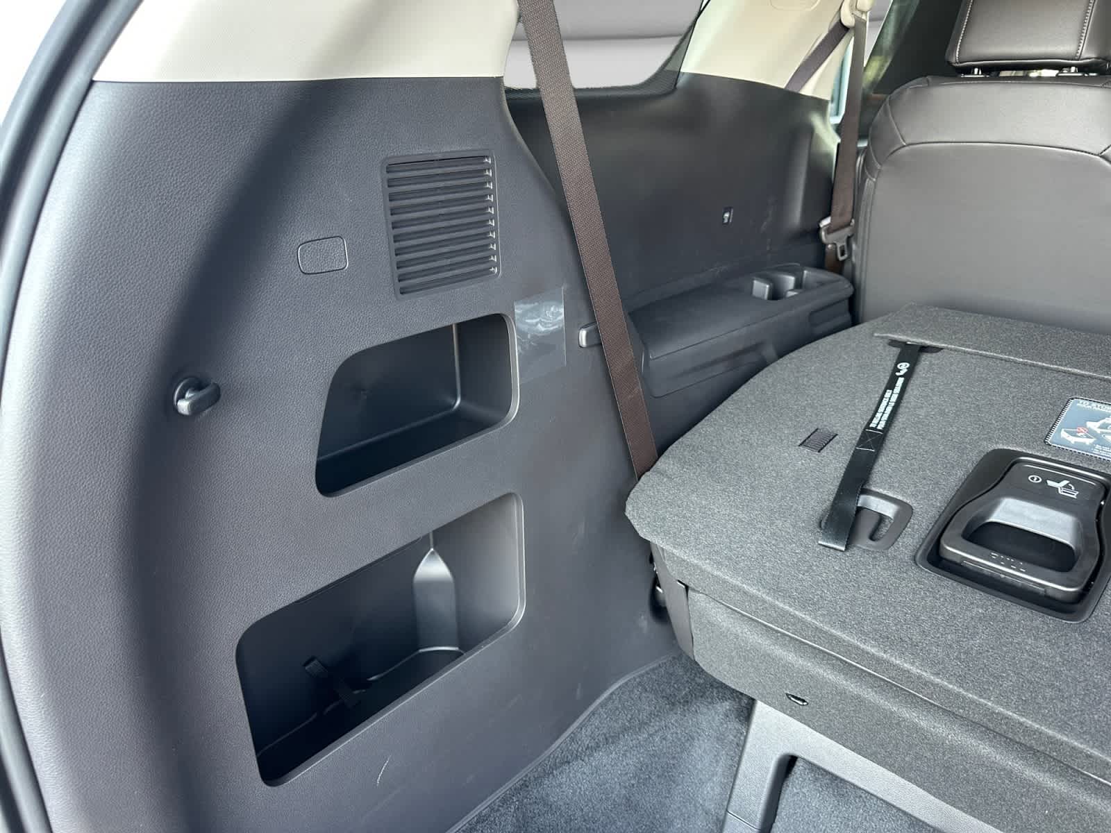 New 2027 Kia Carnival MPV Van