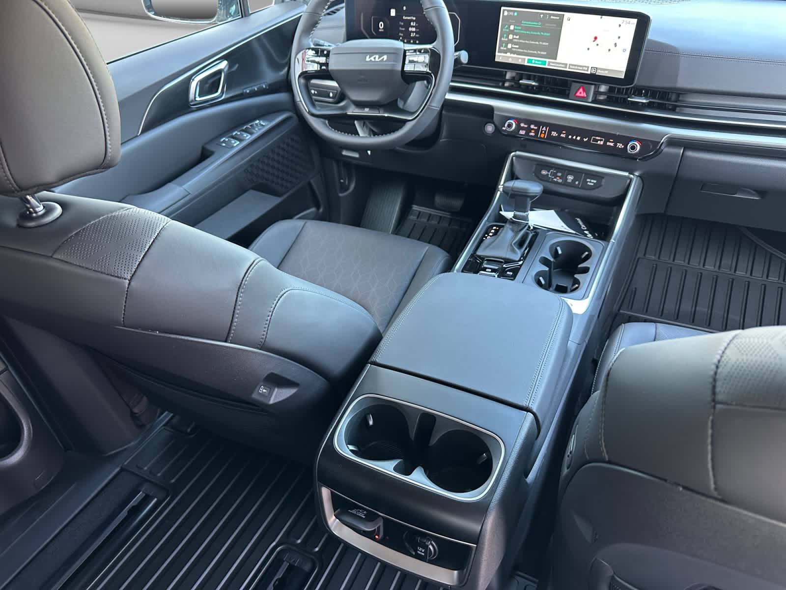 New 2027 Kia Carnival MPV Van
