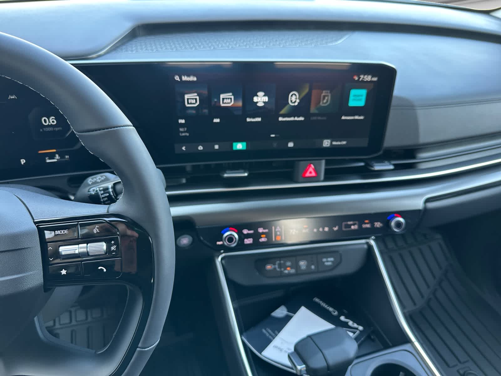 New 2027 Kia Carnival MPV Van