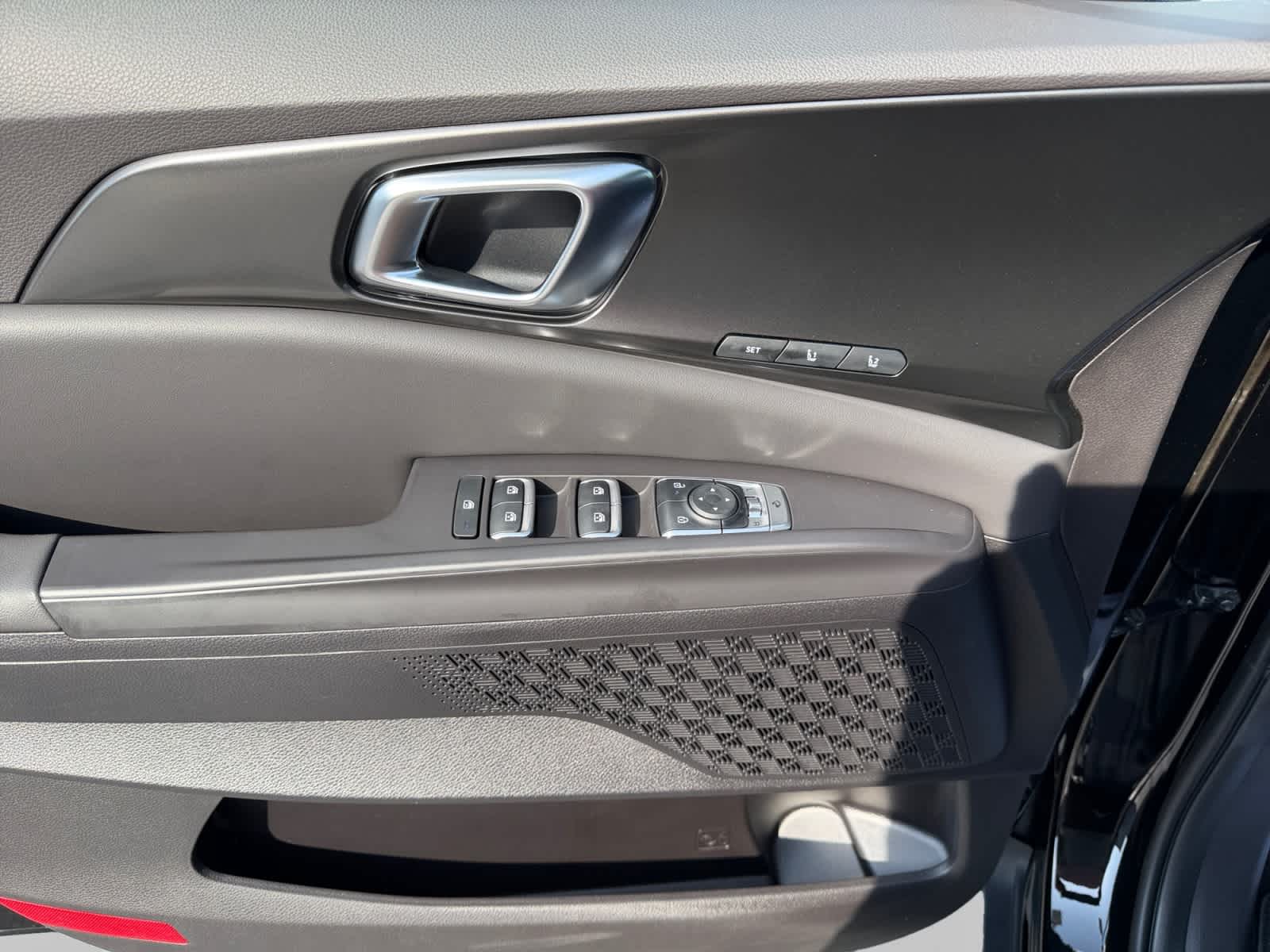 New 2027 Kia Carnival MPV Hybrid Van