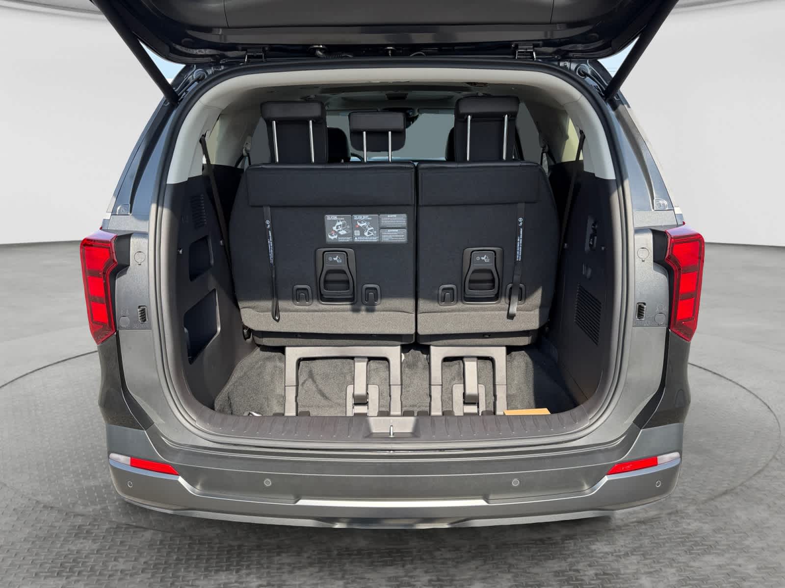 New 2027 Kia Carnival MPV Hybrid Van