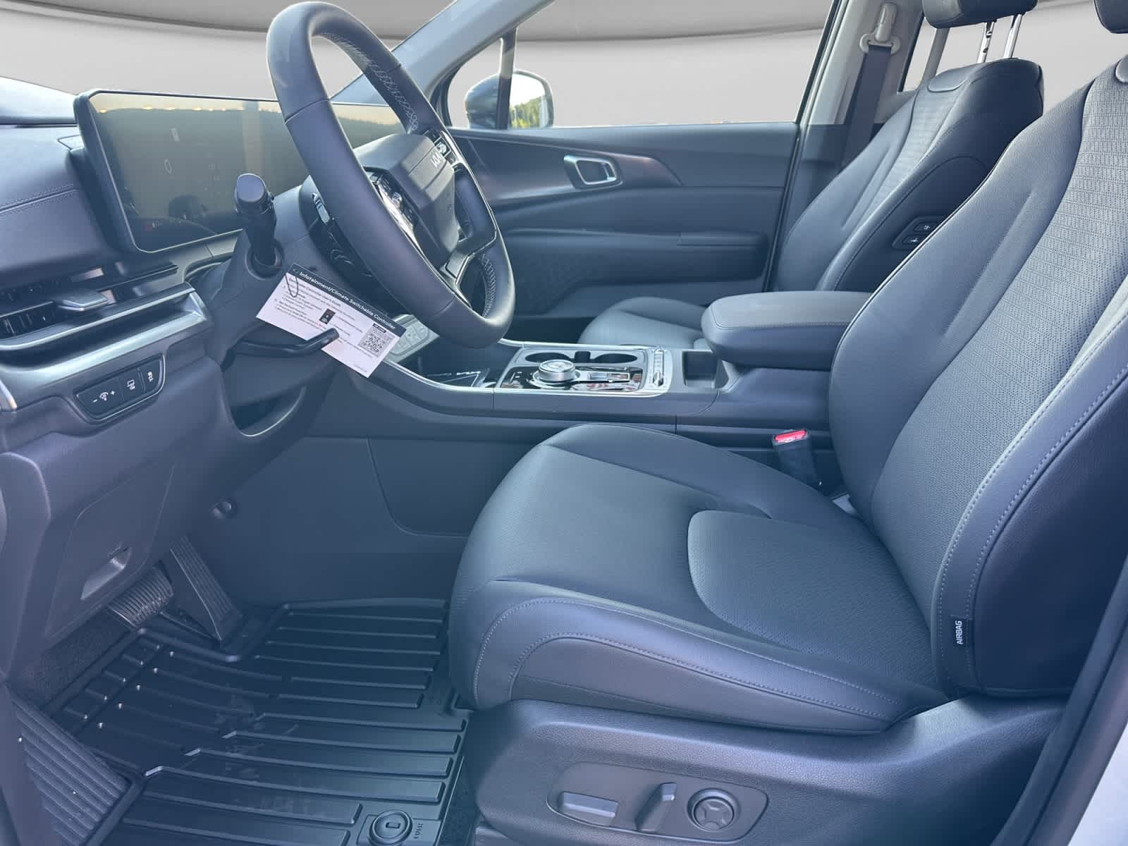 New 2027 Kia Carnival MPV Hybrid Van
