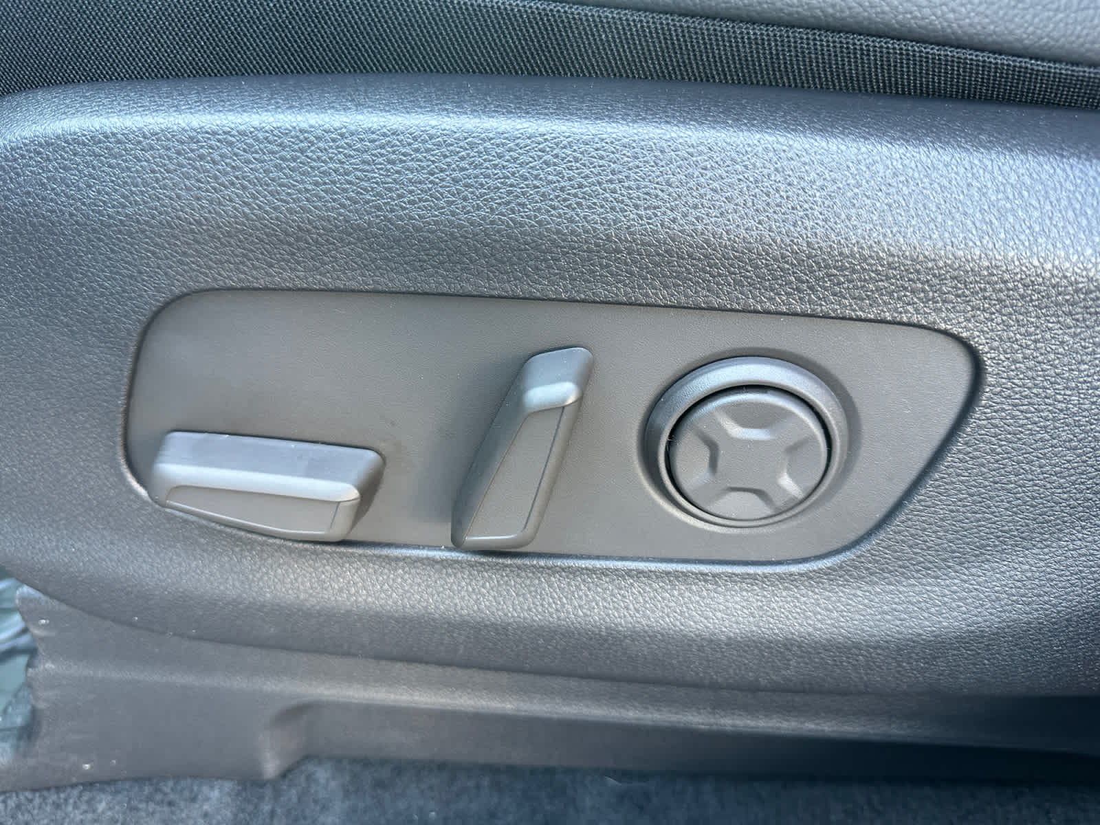 New 2027 Kia Carnival MPV Hybrid Van