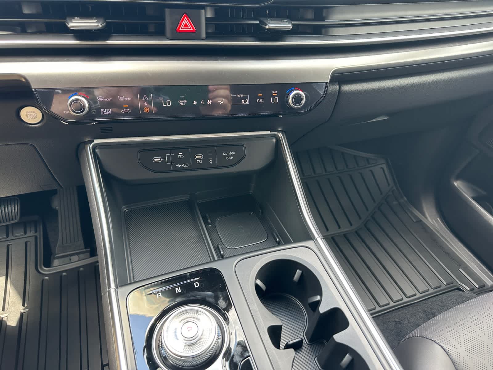 New 2027 Kia Carnival MPV Hybrid Van