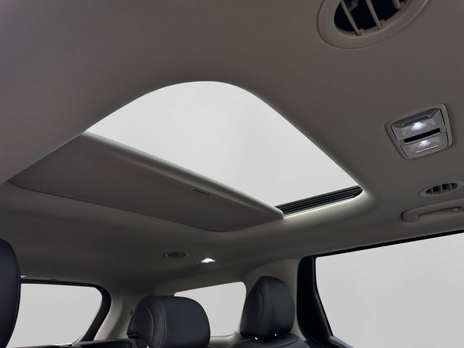 New 2027 Kia Carnival MPV Hybrid Van
