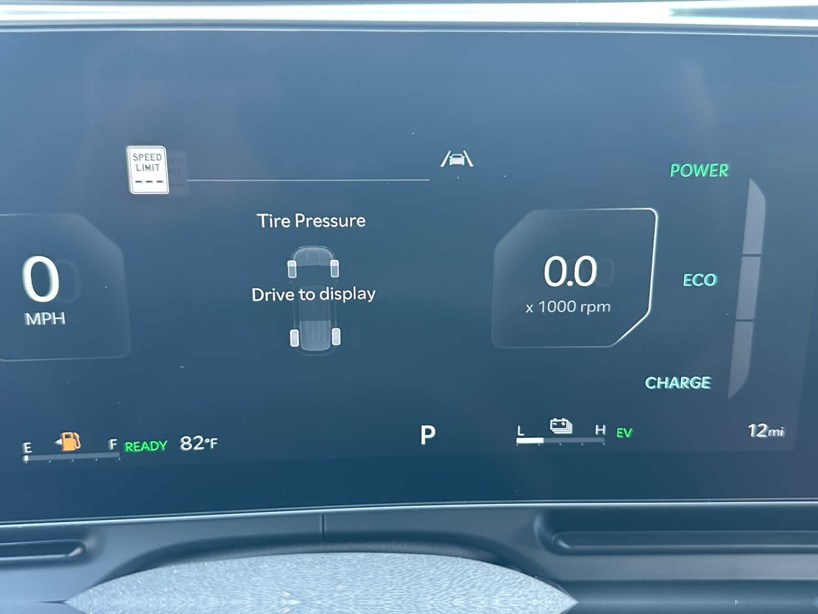 New 2027 Kia Carnival MPV Hybrid Van