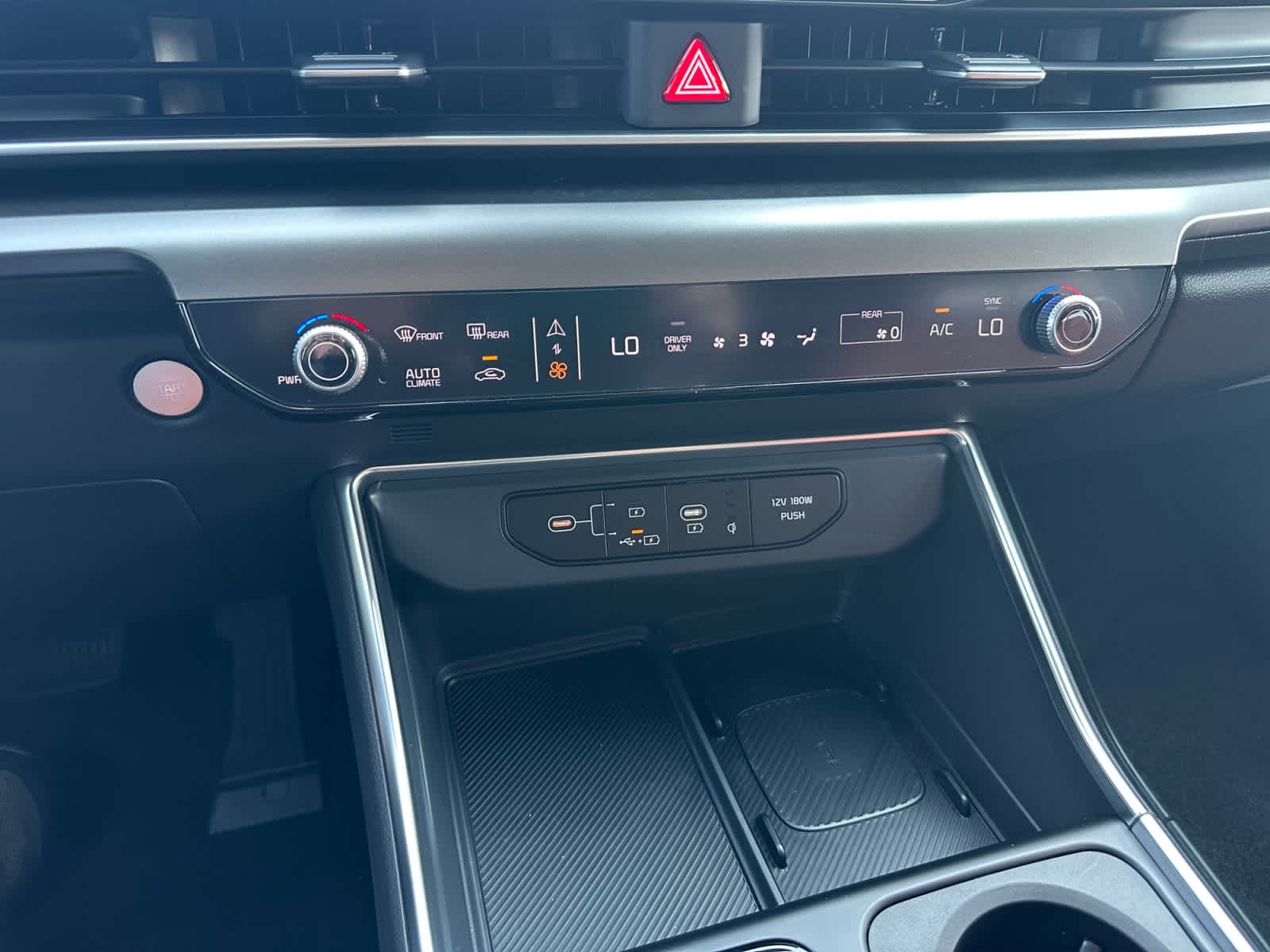 New 2027 Kia Carnival MPV Hybrid Van